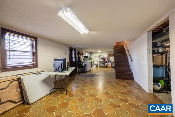 351 JUDGES RD