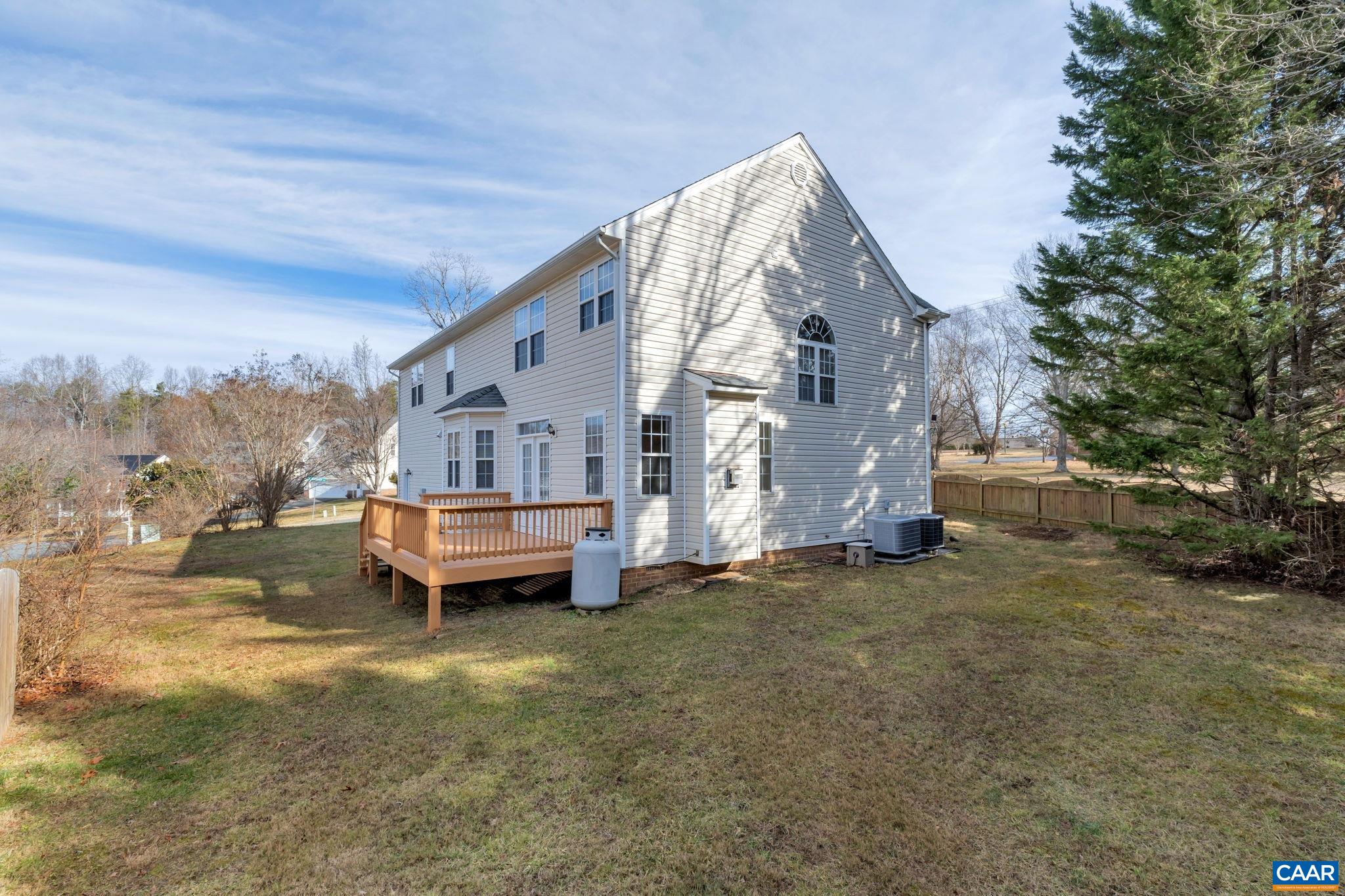 3205 S CHESTERFIELD CT