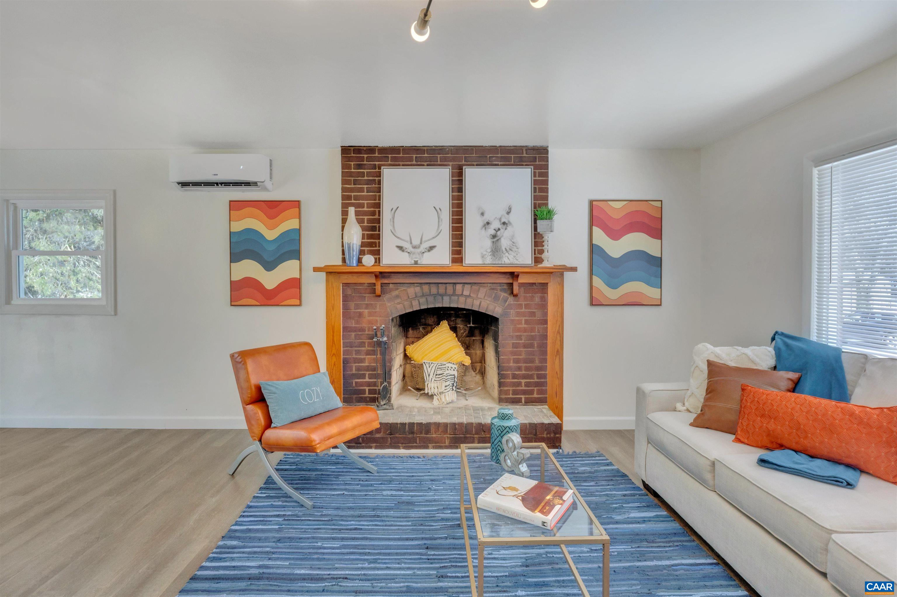 100 OLINDA DR