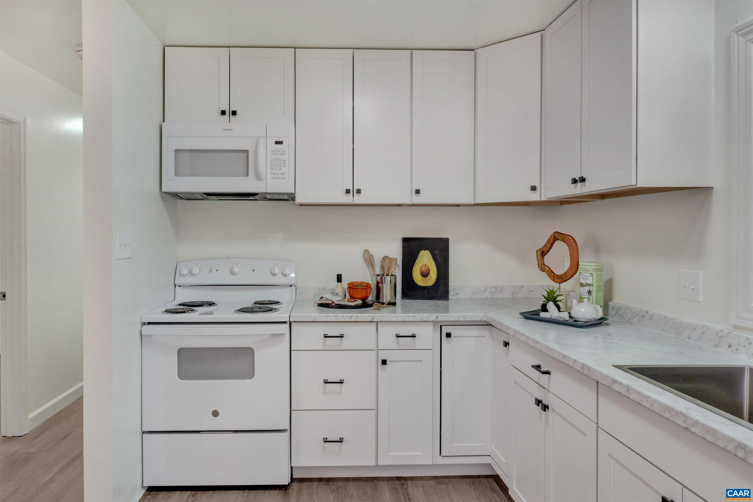100 OLINDA DR