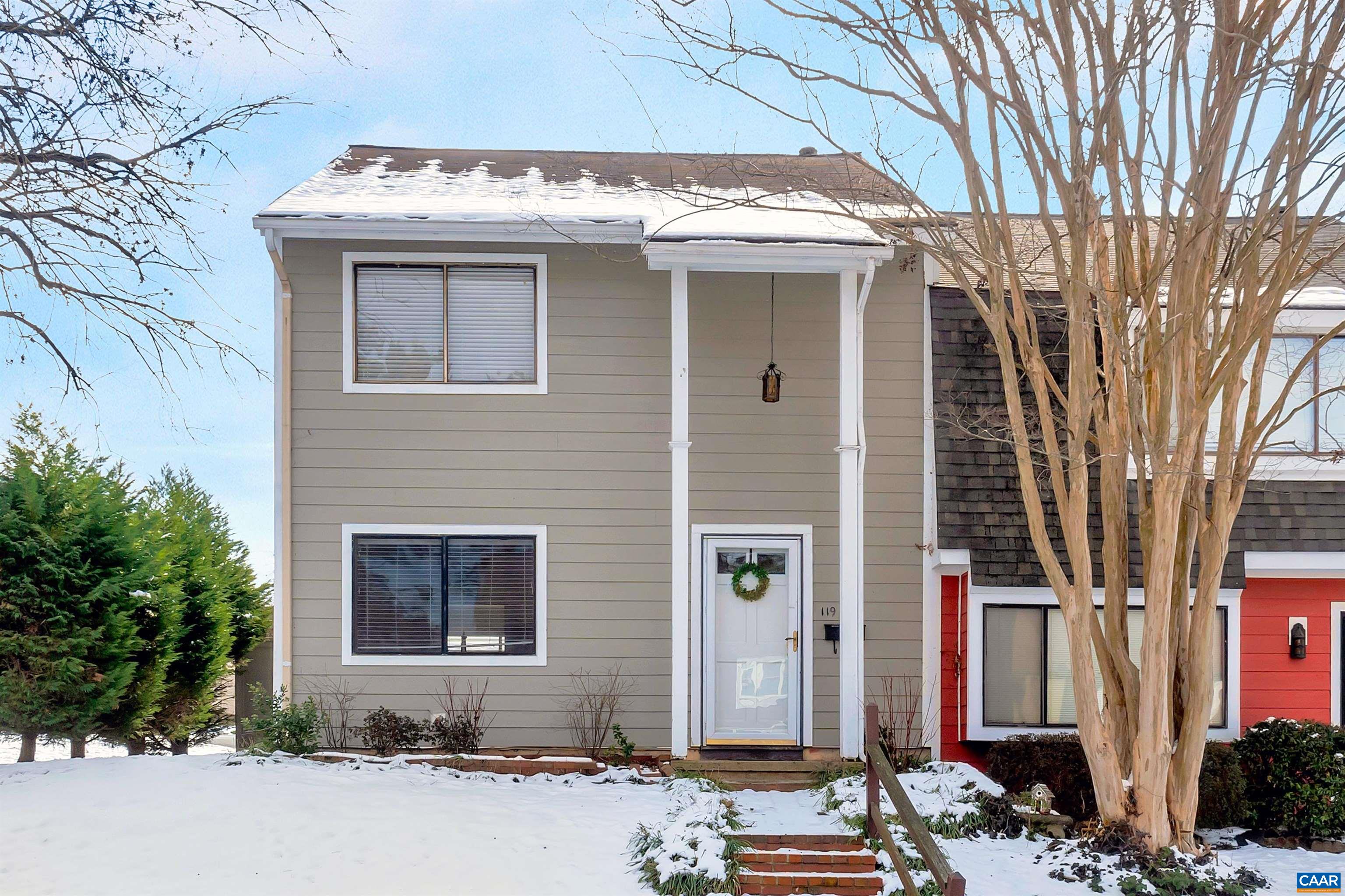 119 WOODLAKE DR