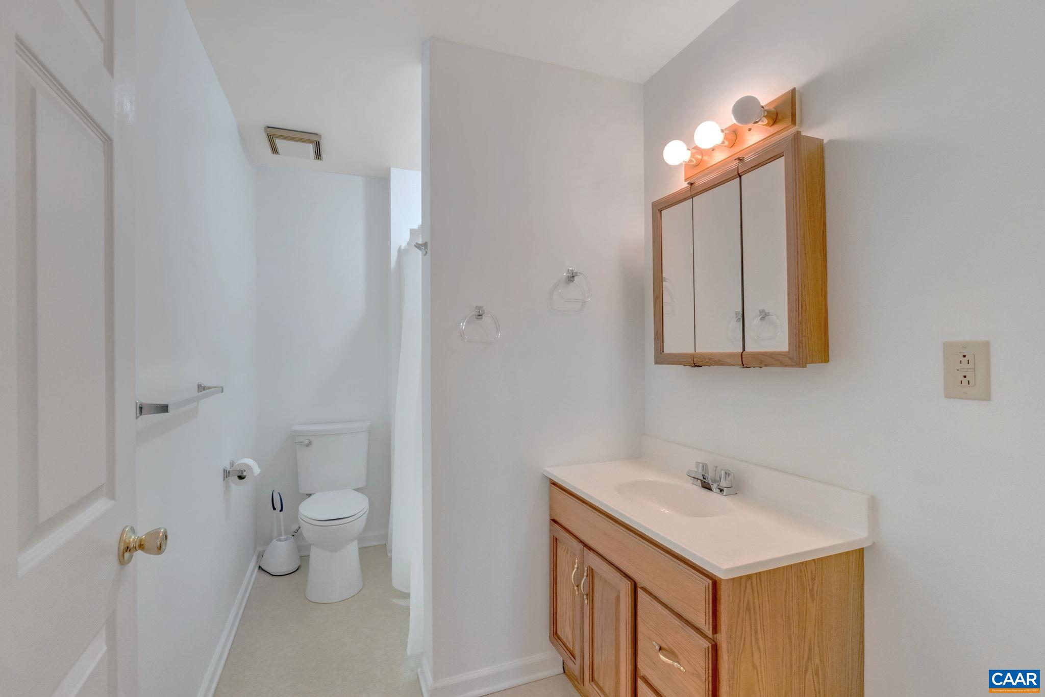 1255 BRANCHLANDS DR
