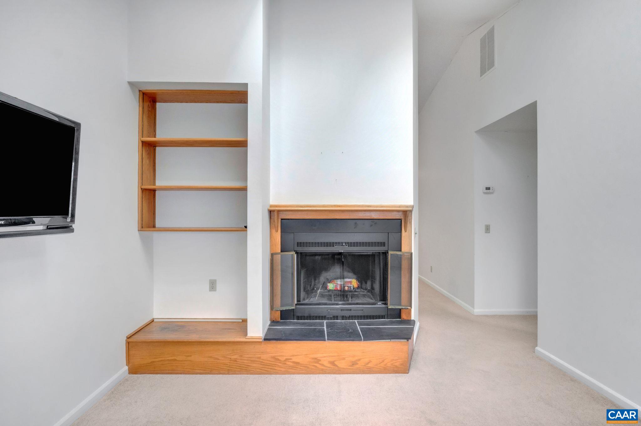 1255 BRANCHLANDS DR