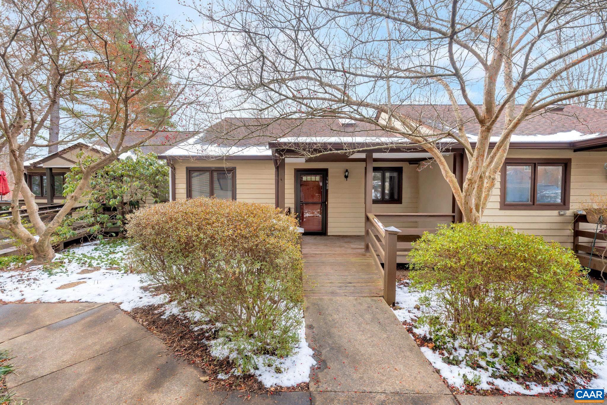 1255 BRANCHLANDS DR