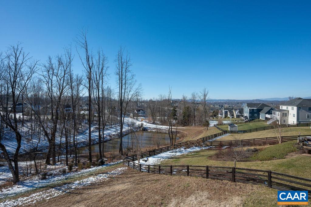 2240 HYLAND RIDGE DR