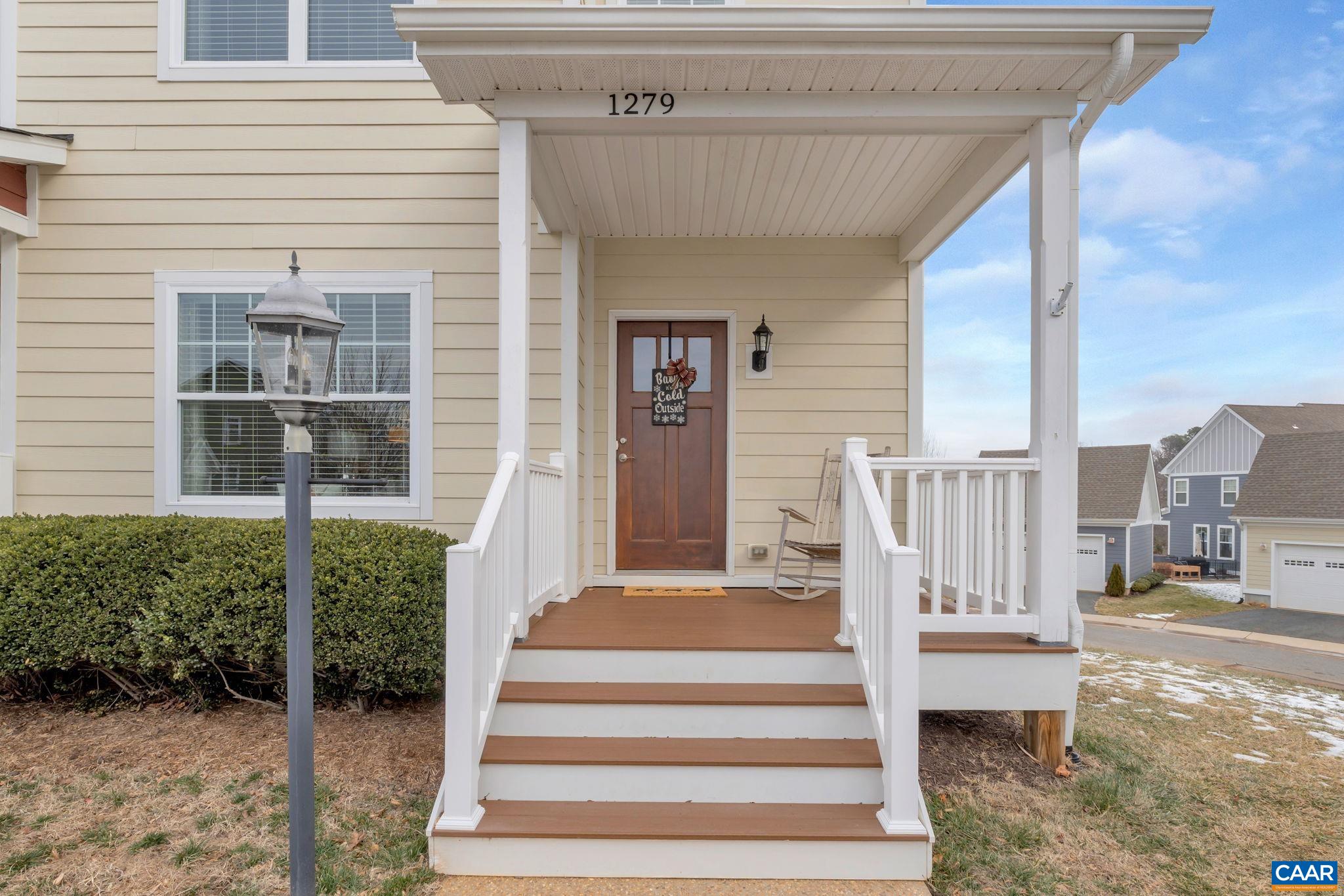 1279 HADEN PL