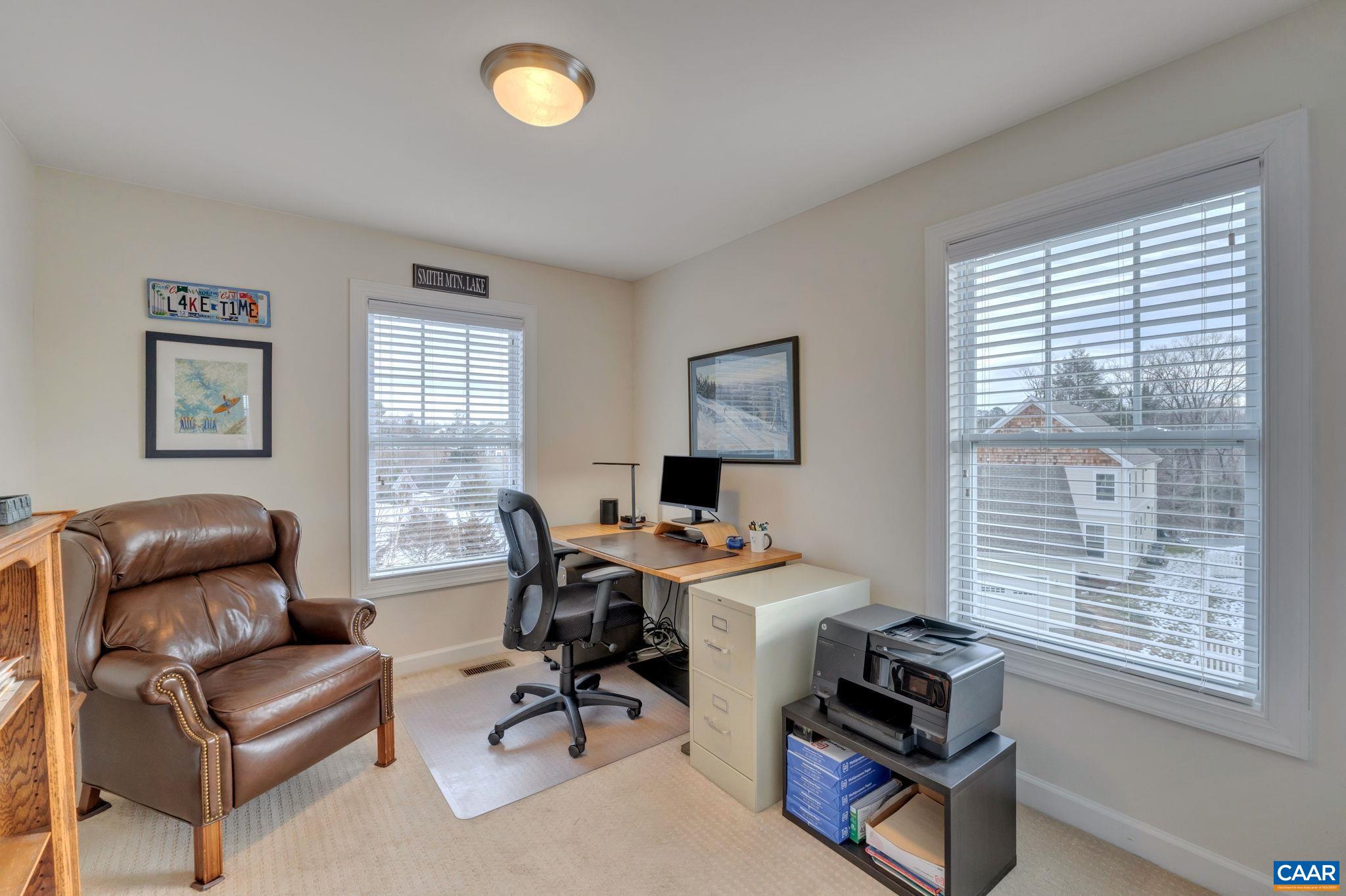 1279 HADEN PL