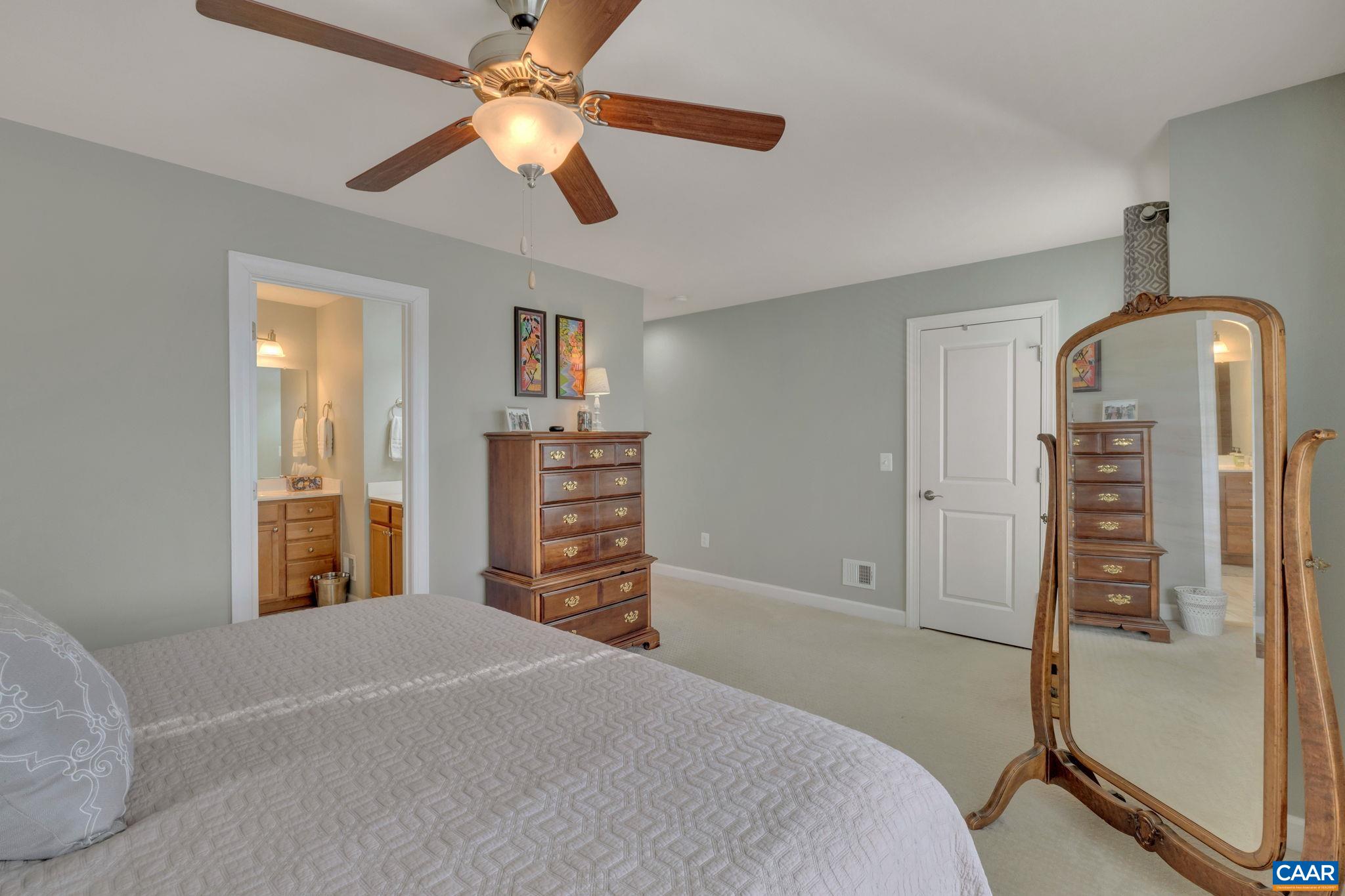 1279 HADEN PL