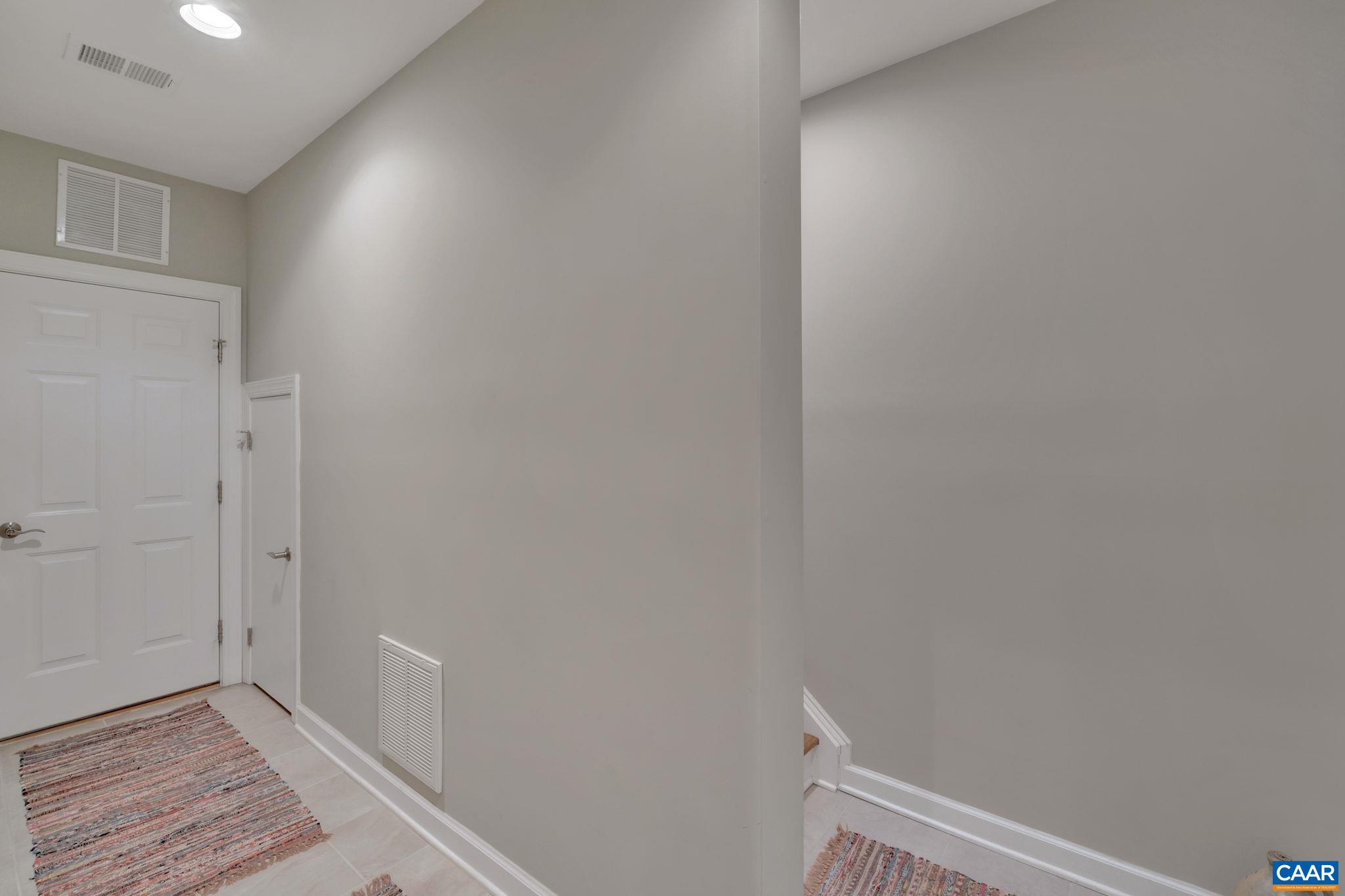 1279 HADEN PL