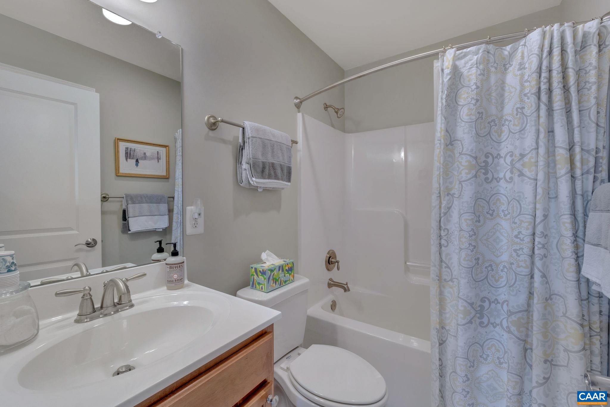 1279 HADEN PL