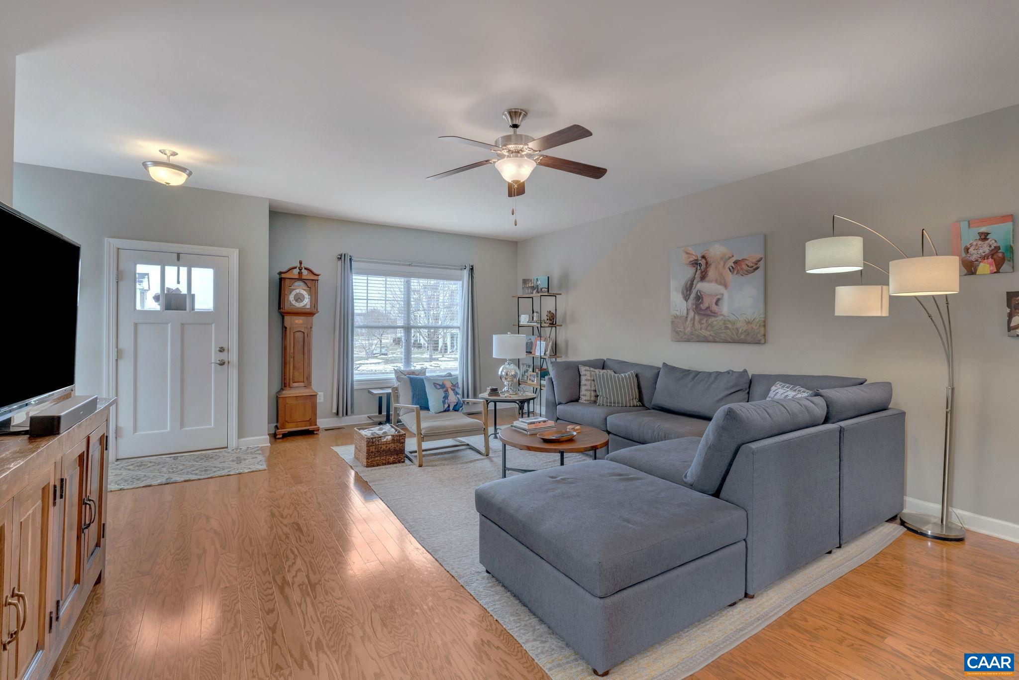 1279 HADEN PL