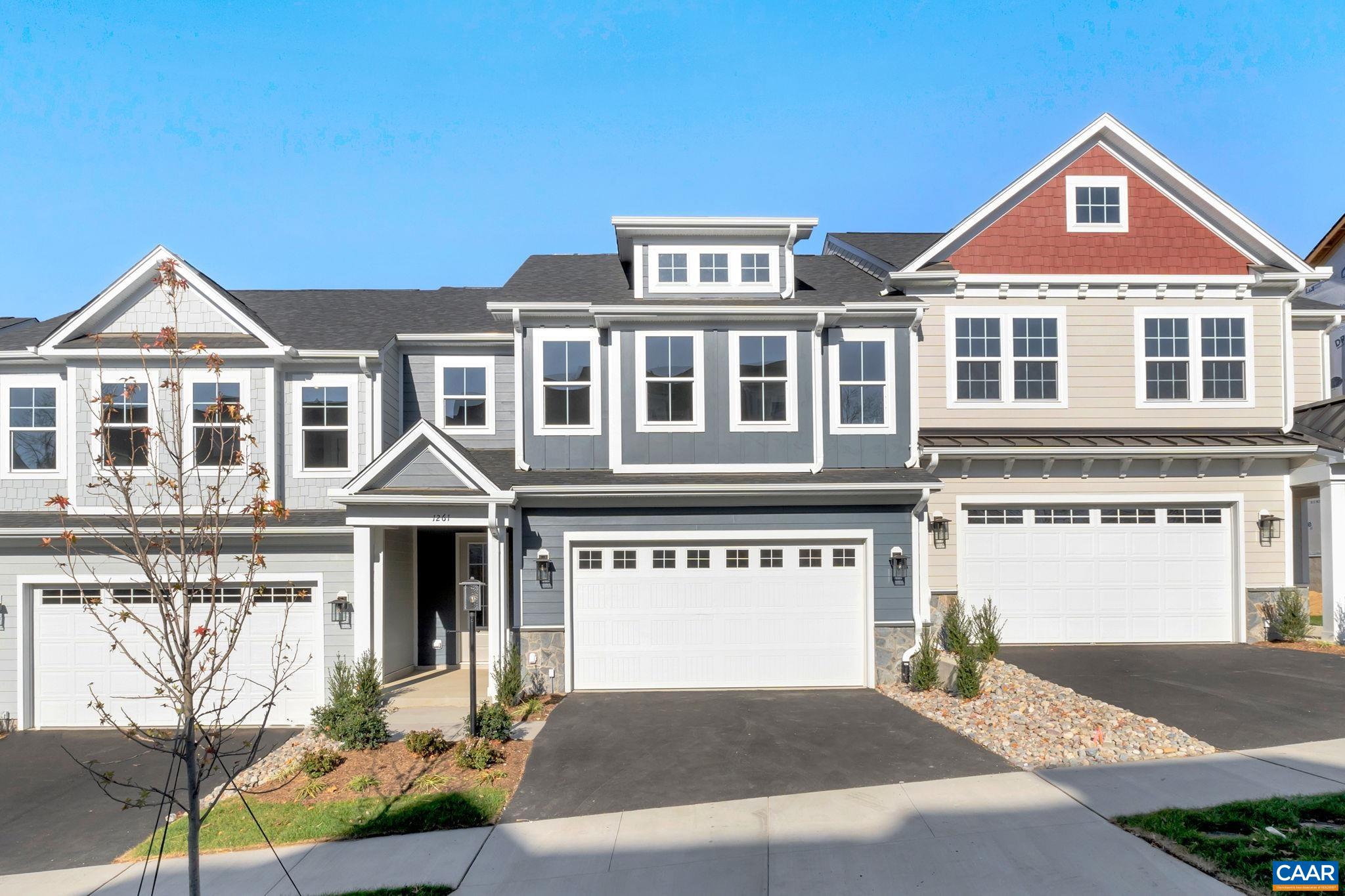 1317 LACONIA LN