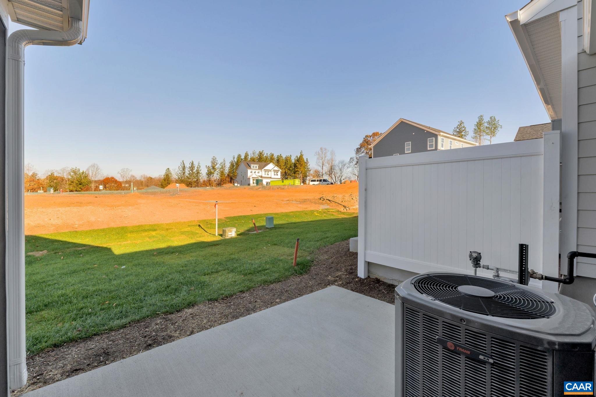 1317 LACONIA LN