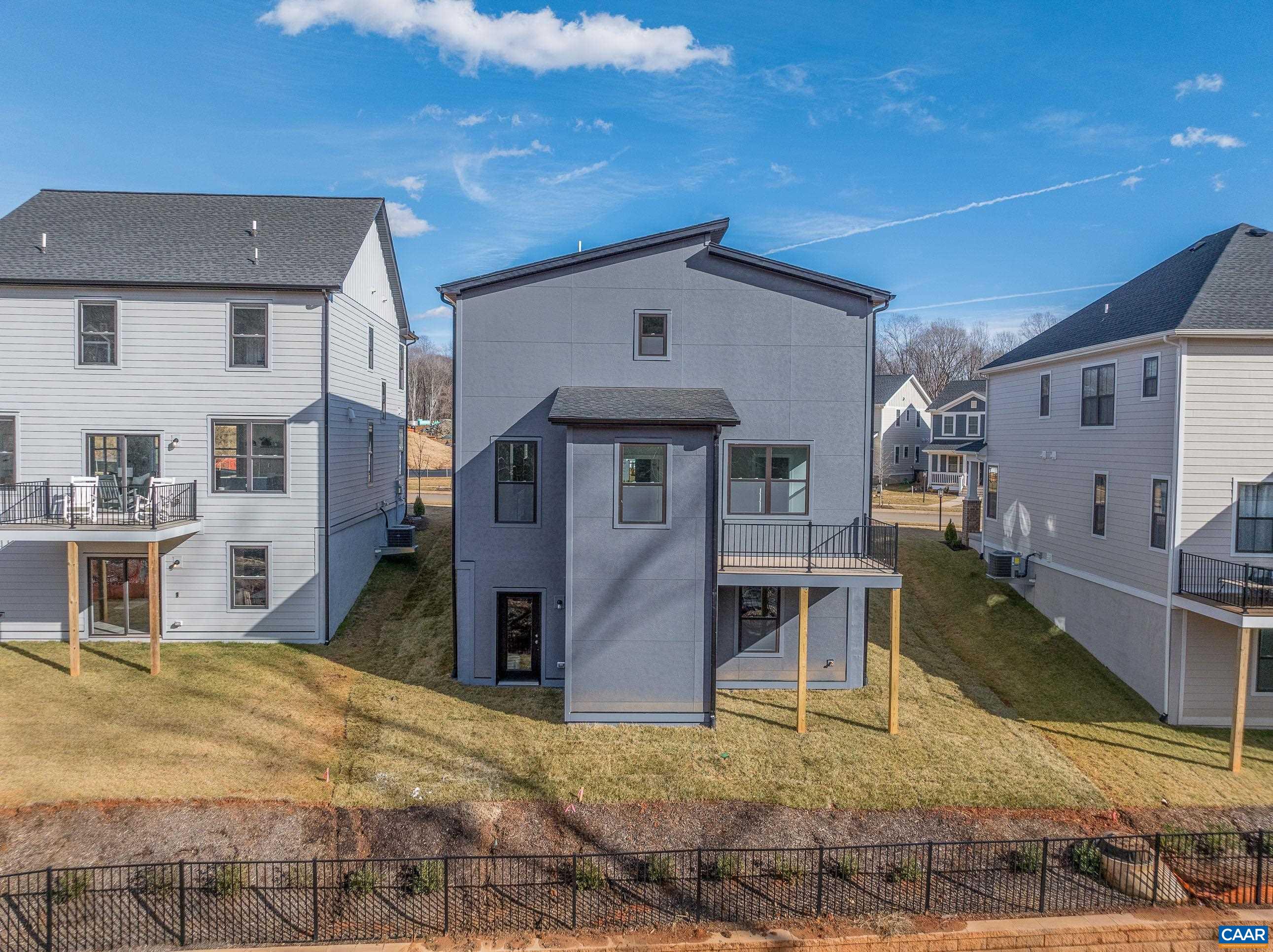 3122 HORIZON RD