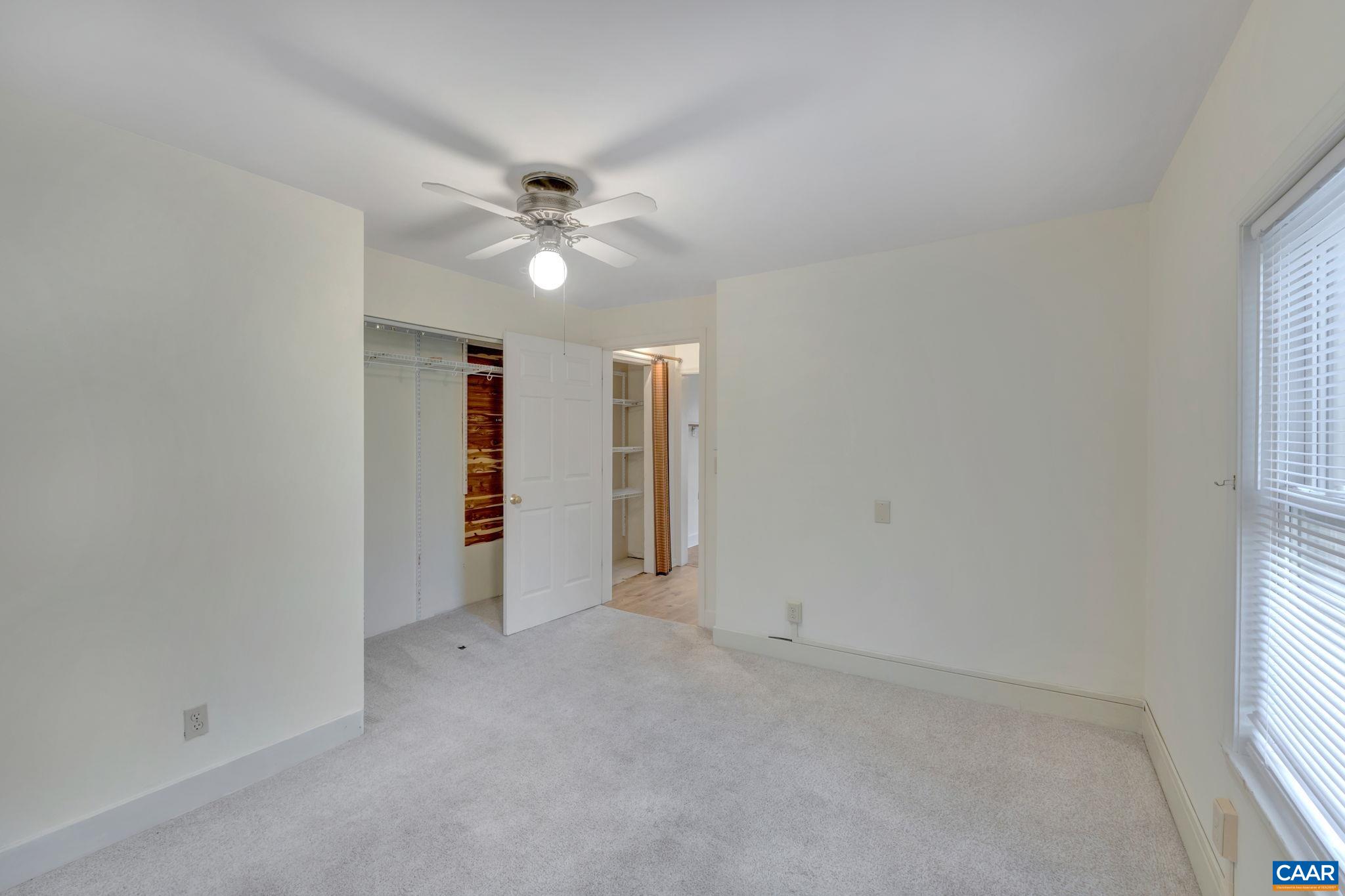 138 BUCKINGHAM CIR