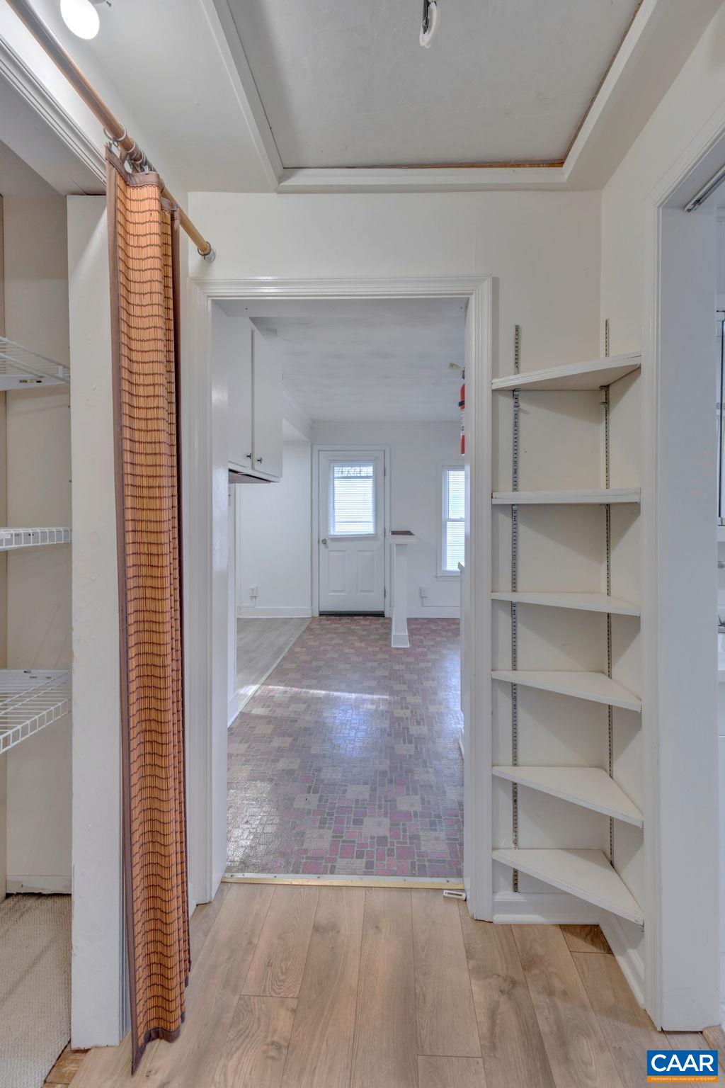 138 BUCKINGHAM CIR
