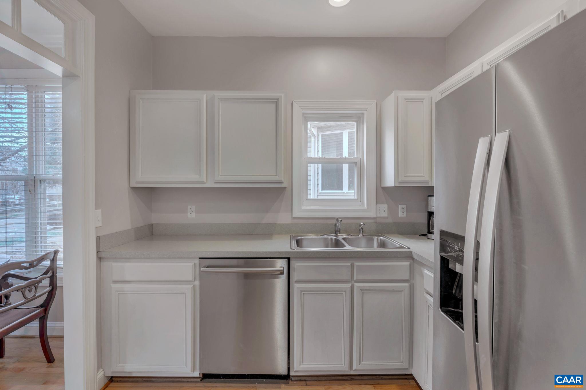 1105 DRUID AVE Unit: M