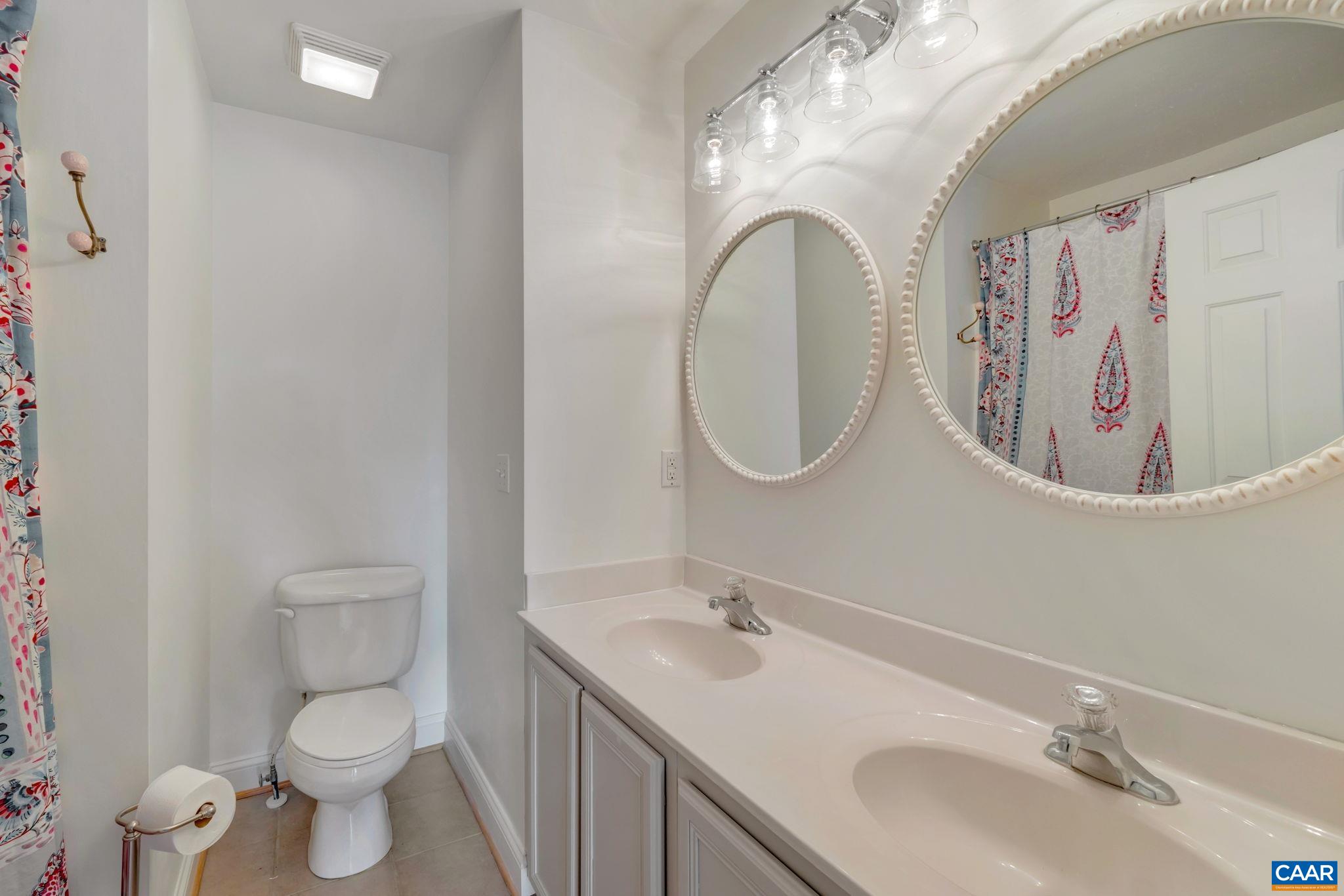 1105 DRUID AVE Unit: M