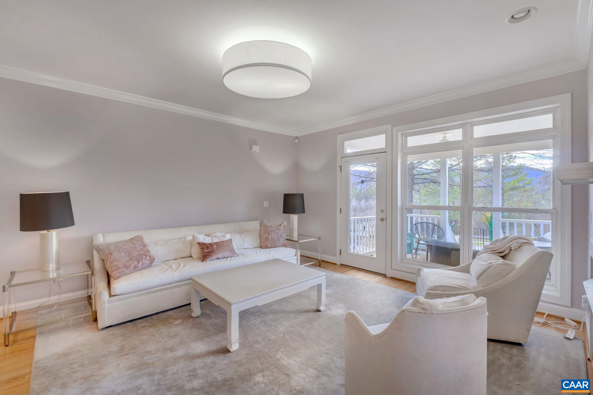 1105 DRUID AVE Unit: M