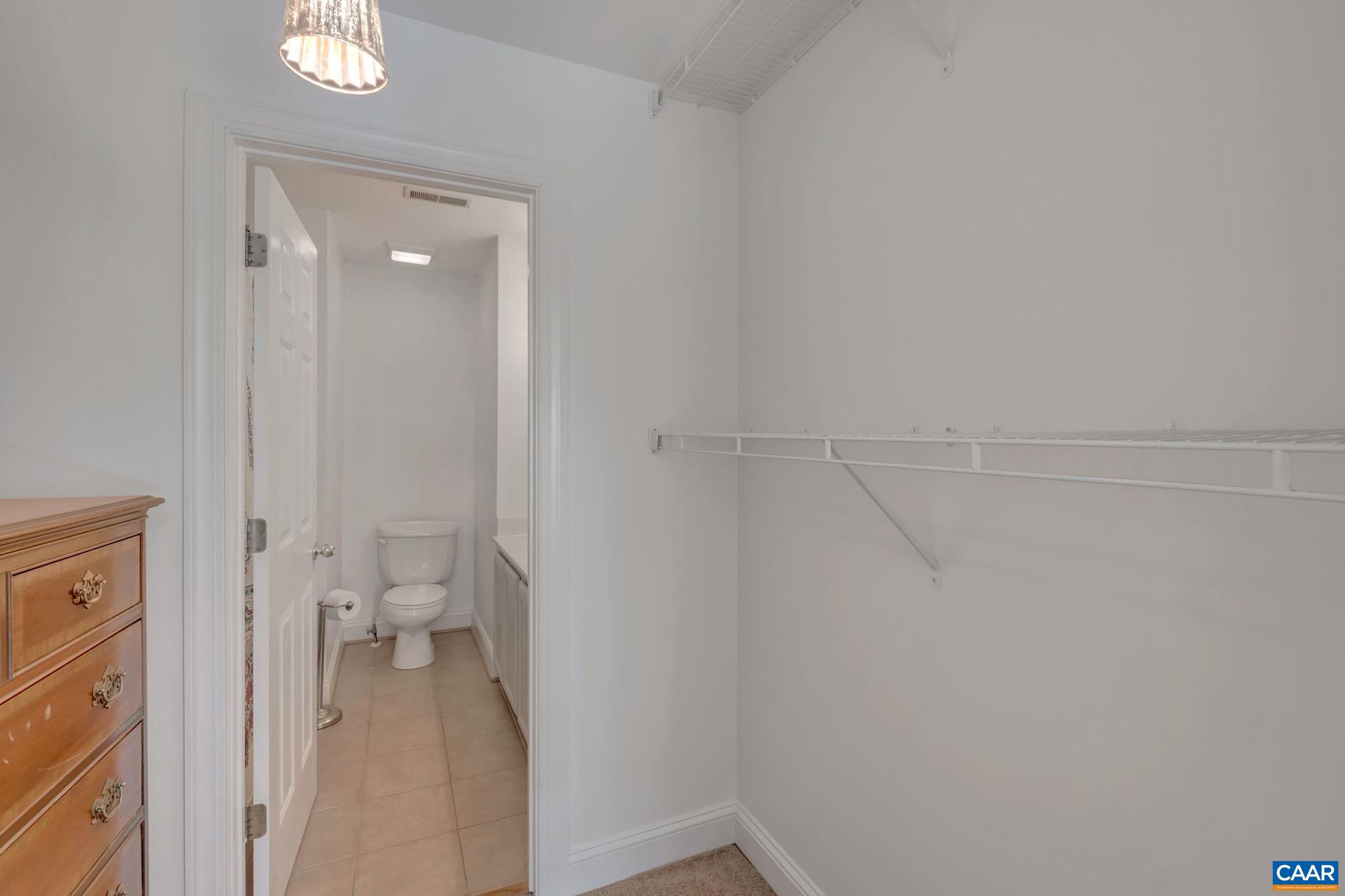1105 DRUID AVE Unit: M