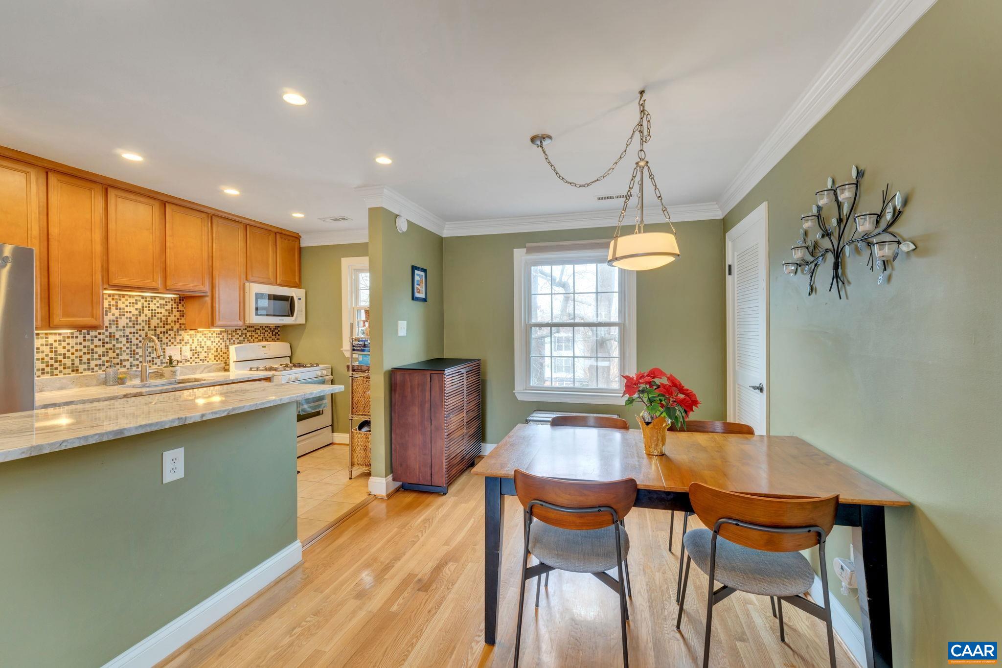 139 HESSIAN HILLS CIR Unit: 3