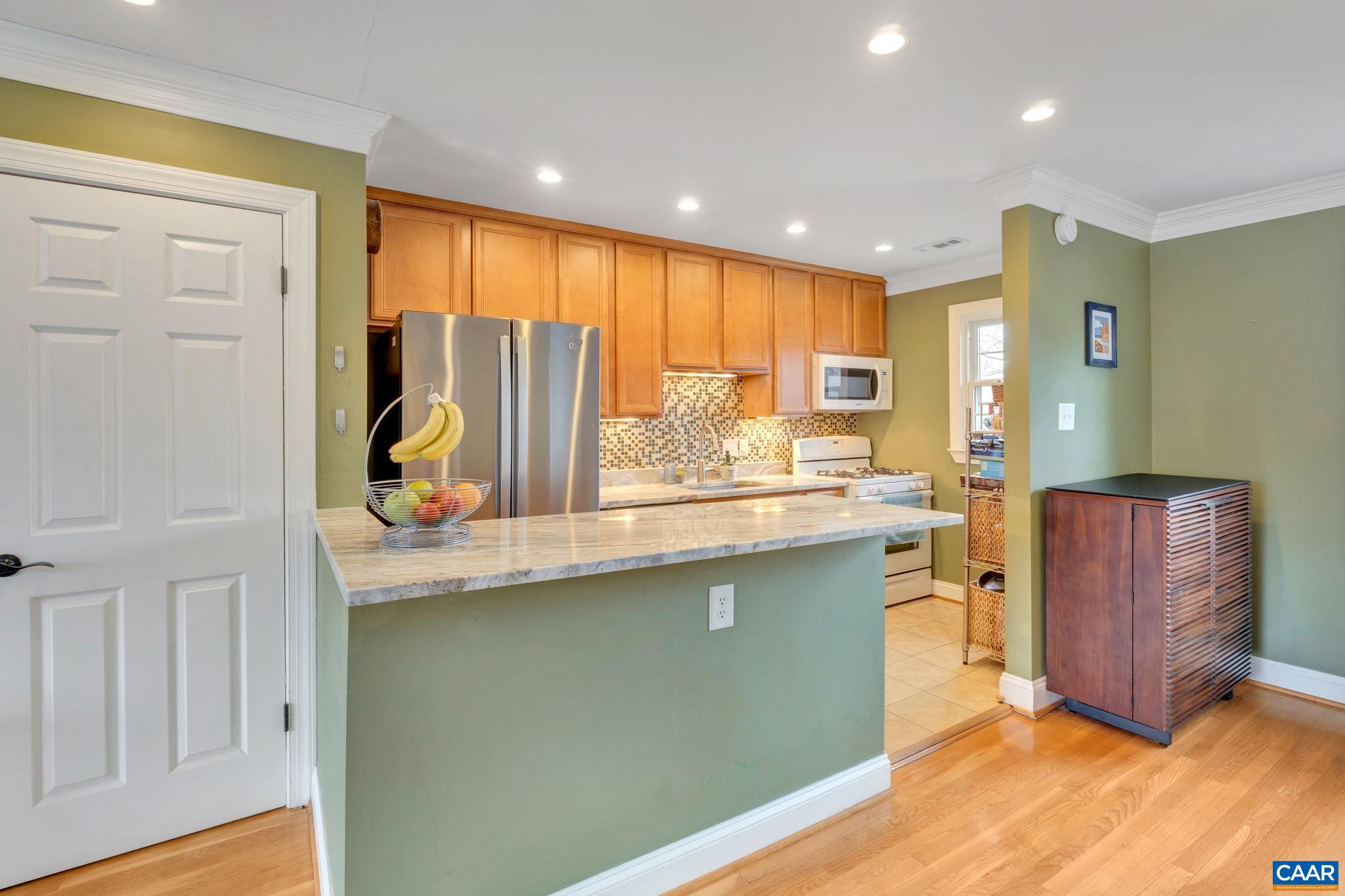 139 HESSIAN HILLS CIR Unit: 3