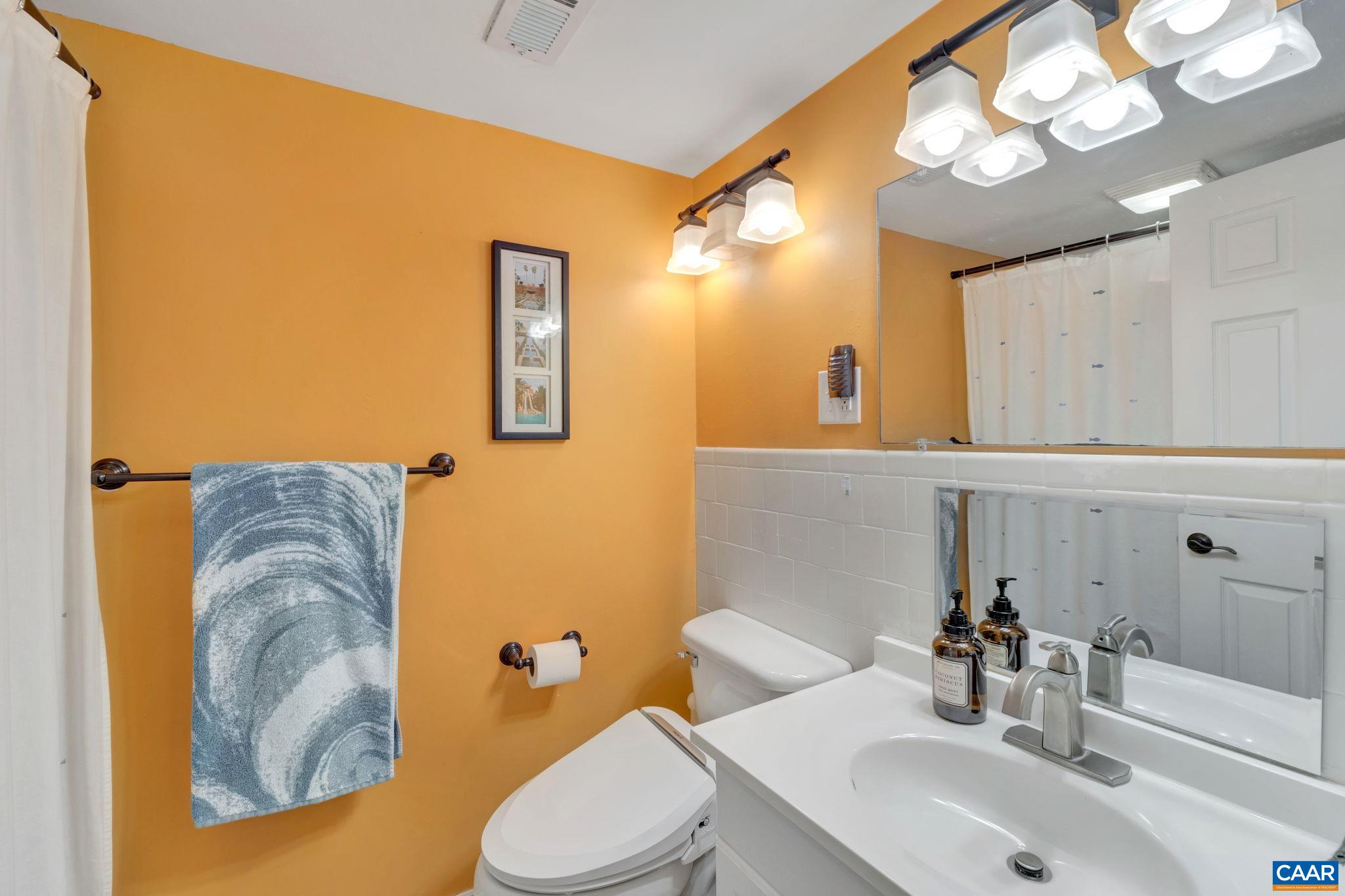 139 HESSIAN HILLS CIR Unit: 3