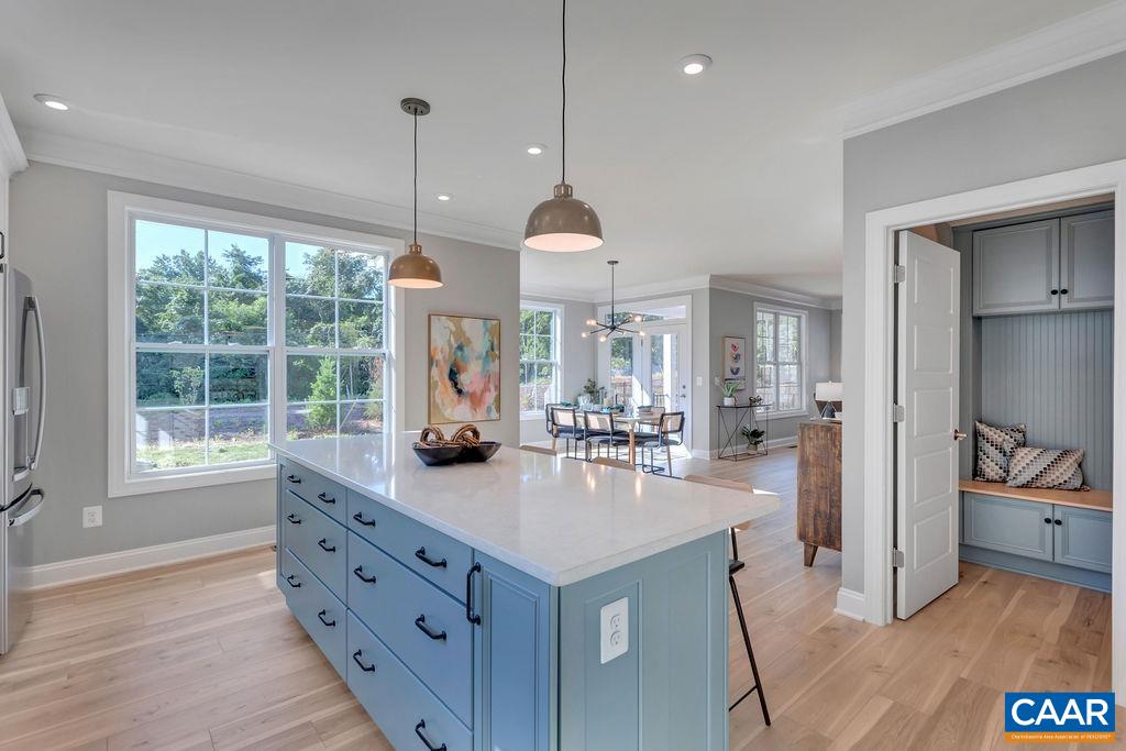 110 LONGFORD DR