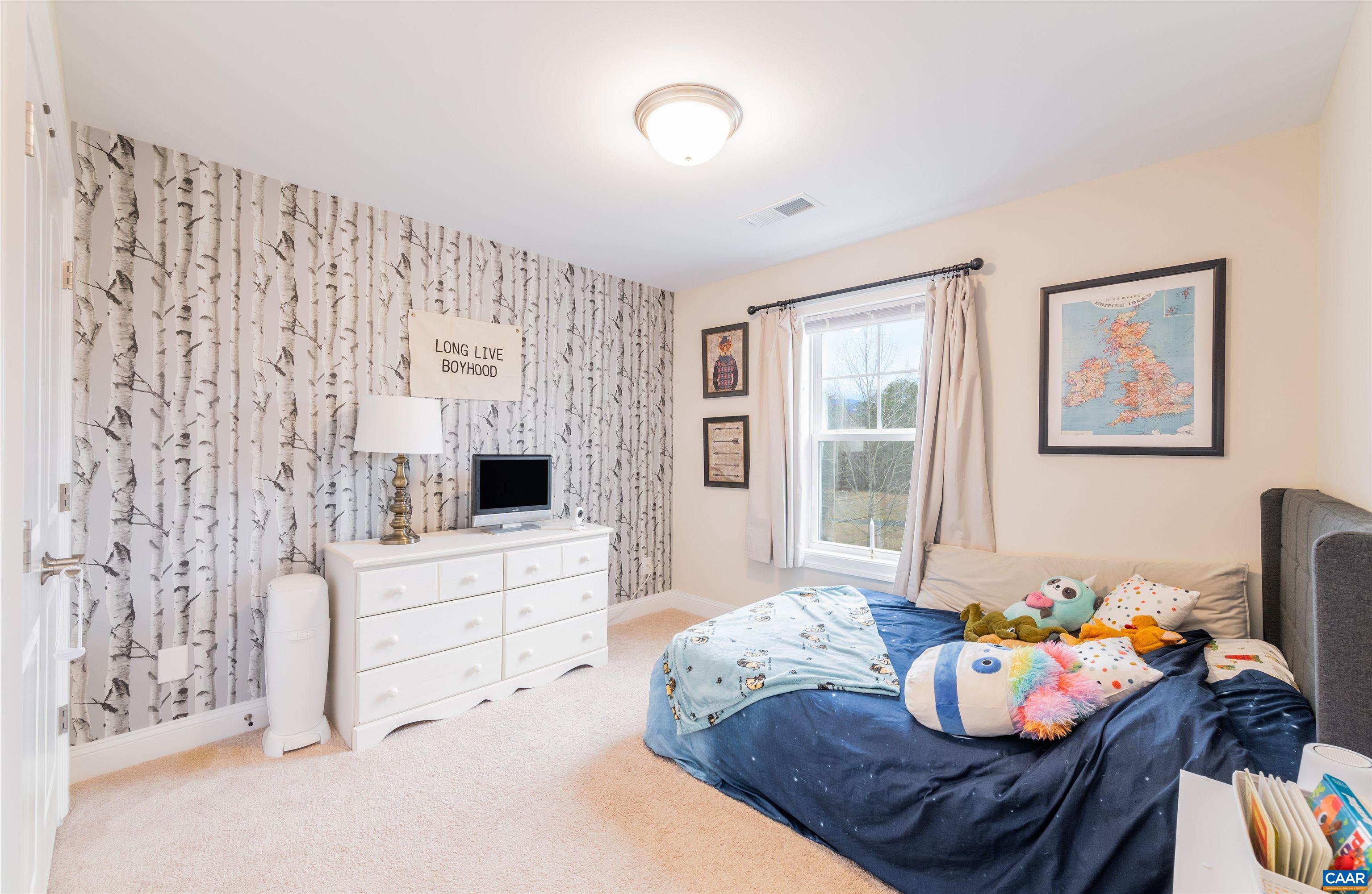 48 YATES CIR