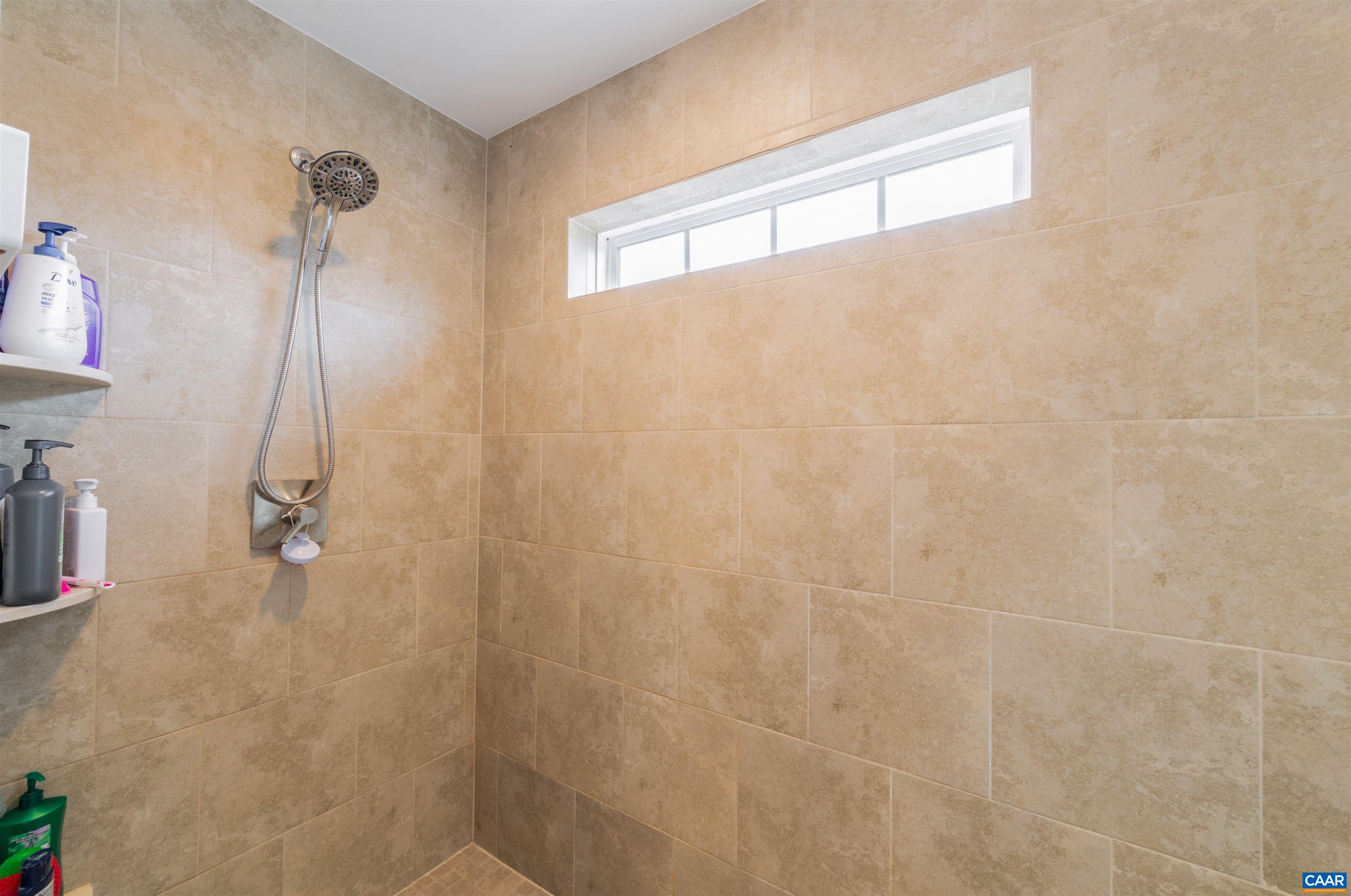 48 YATES CIR