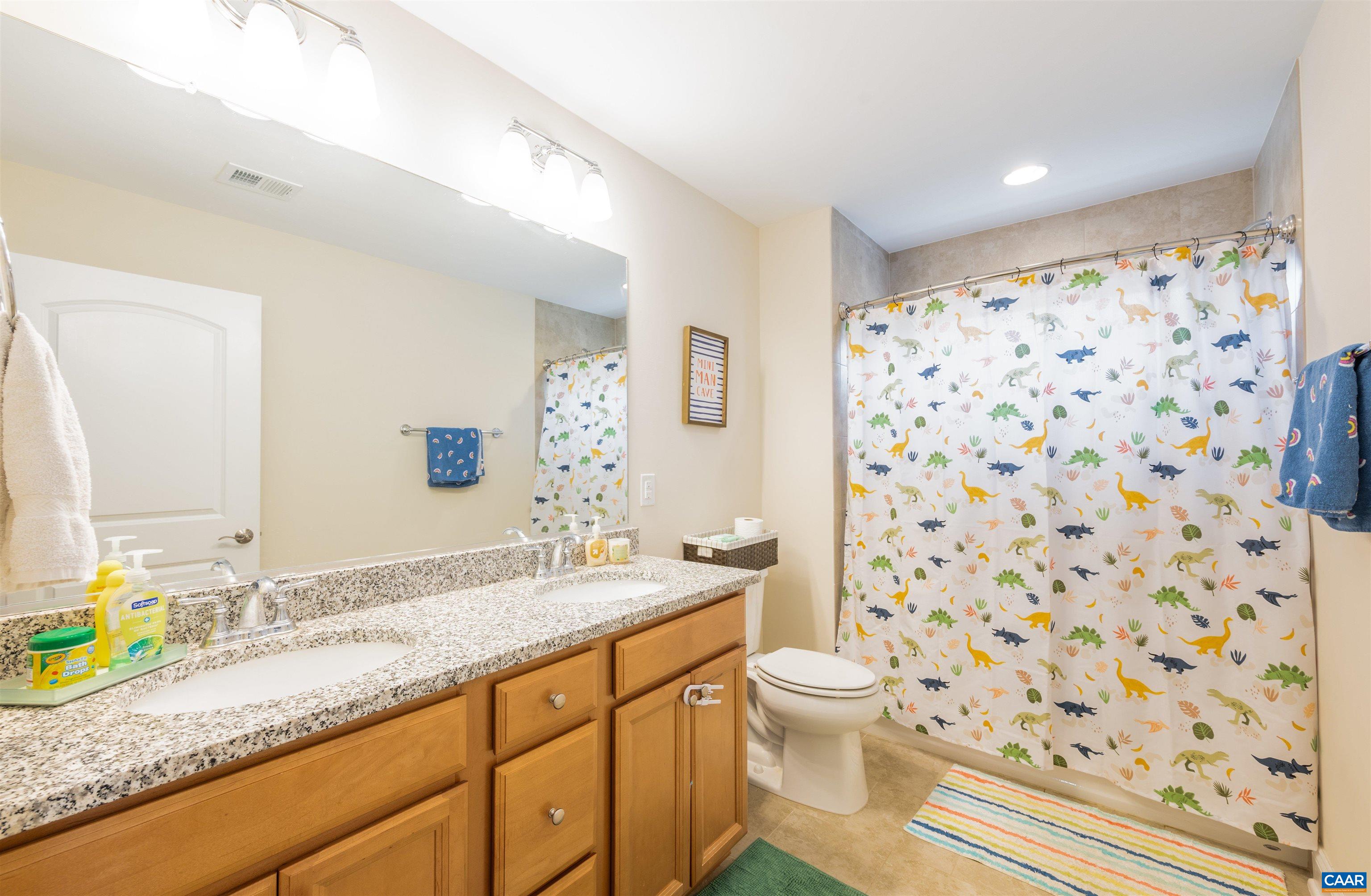 48 YATES CIR