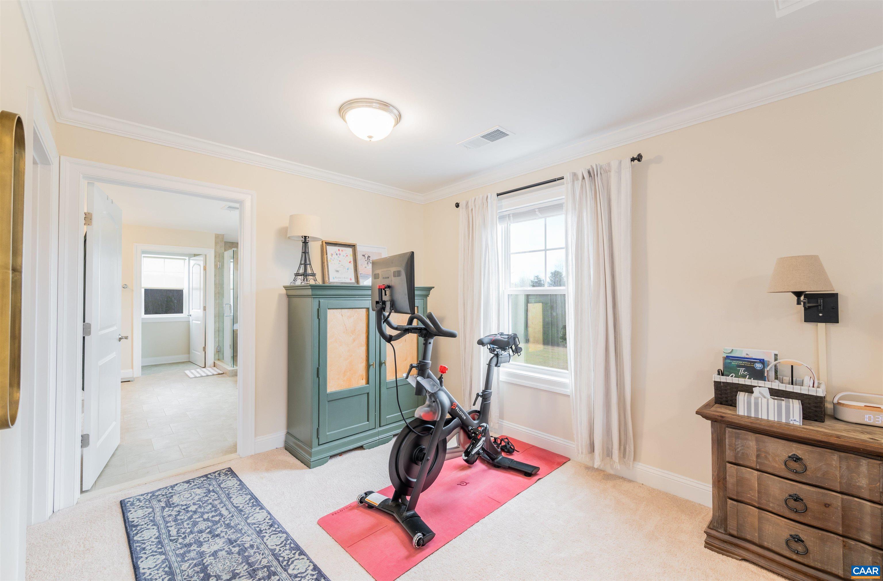 48 YATES CIR