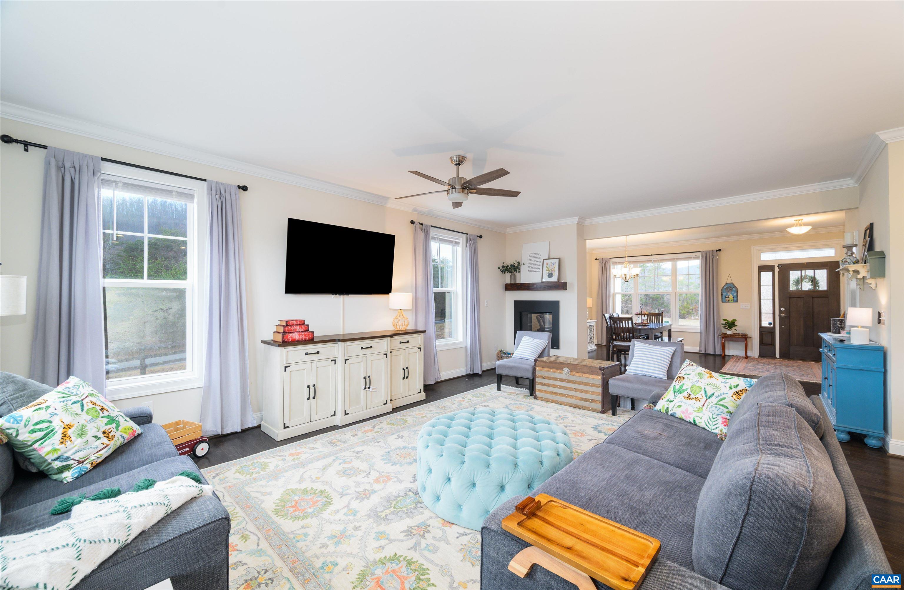 48 YATES CIR