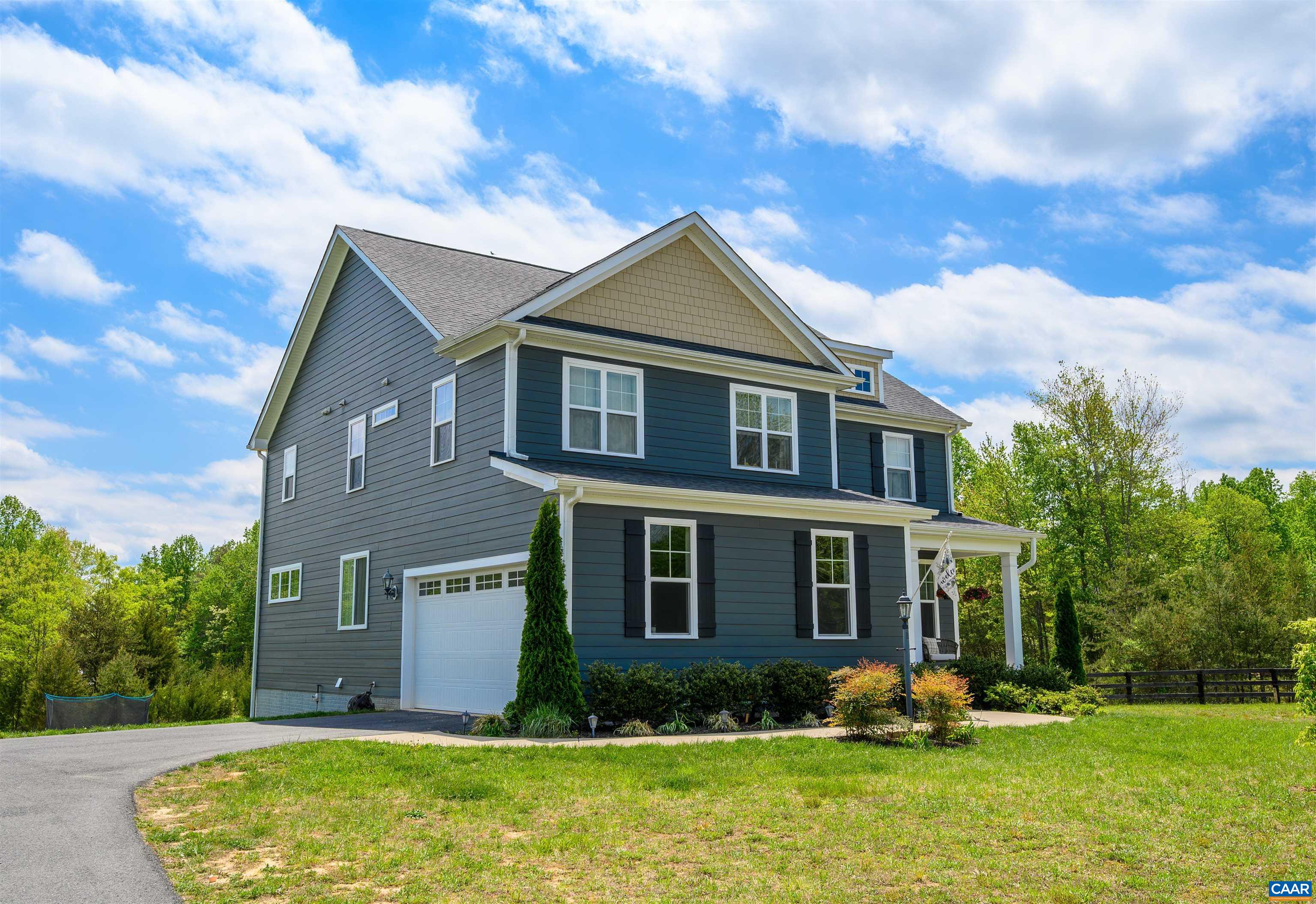 48 YATES CIR