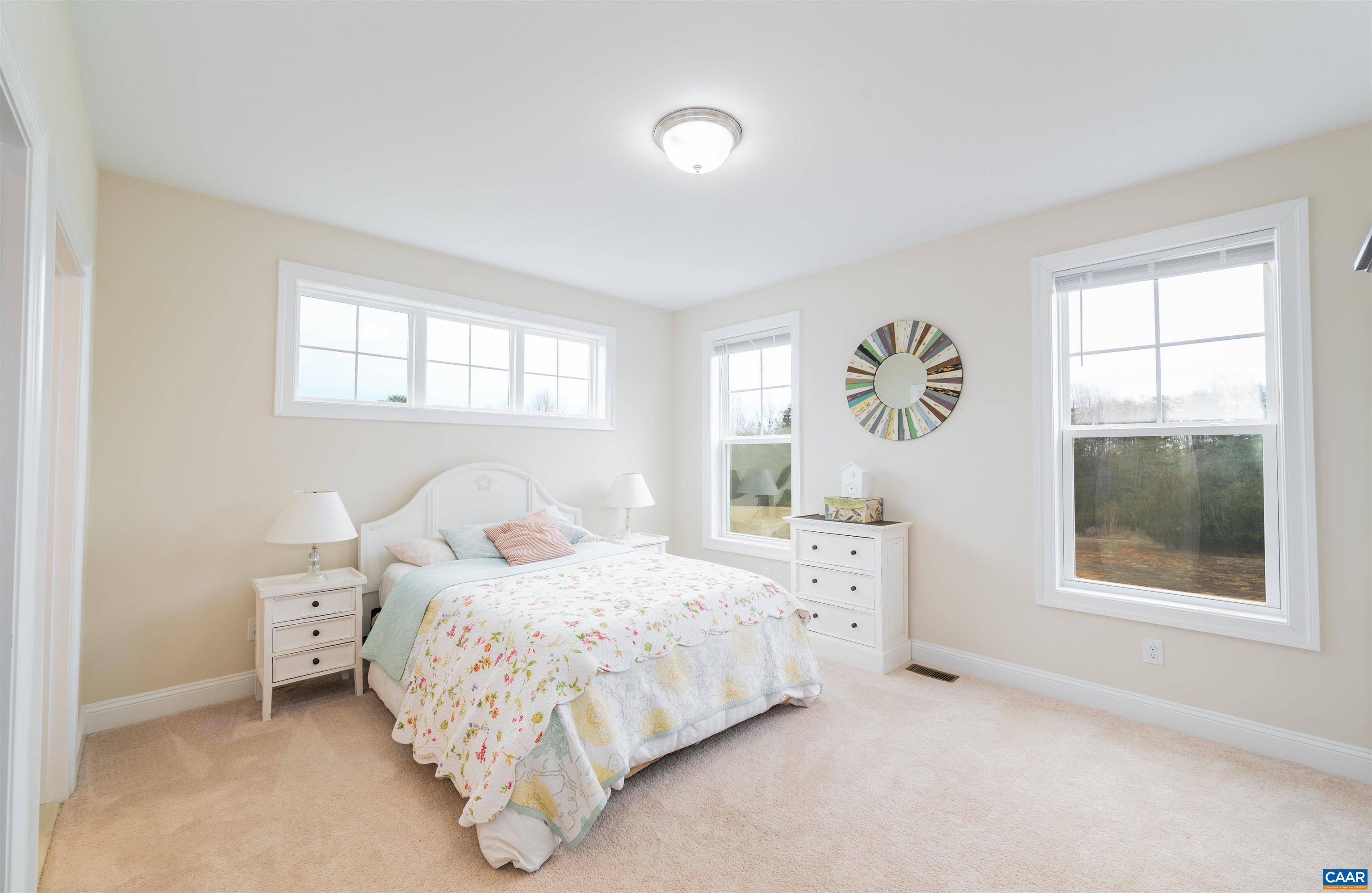 48 YATES CIR