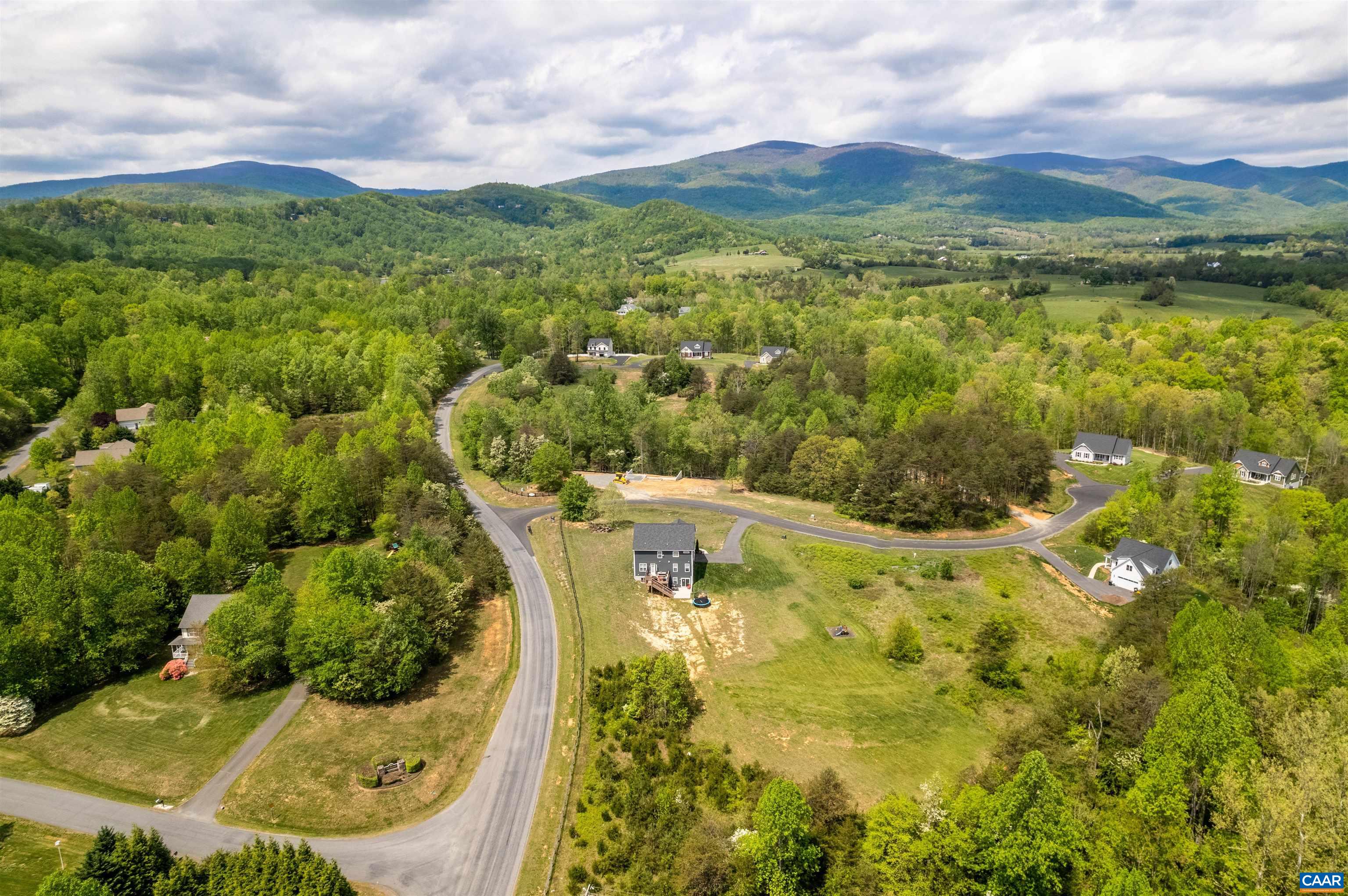 48 YATES CIR