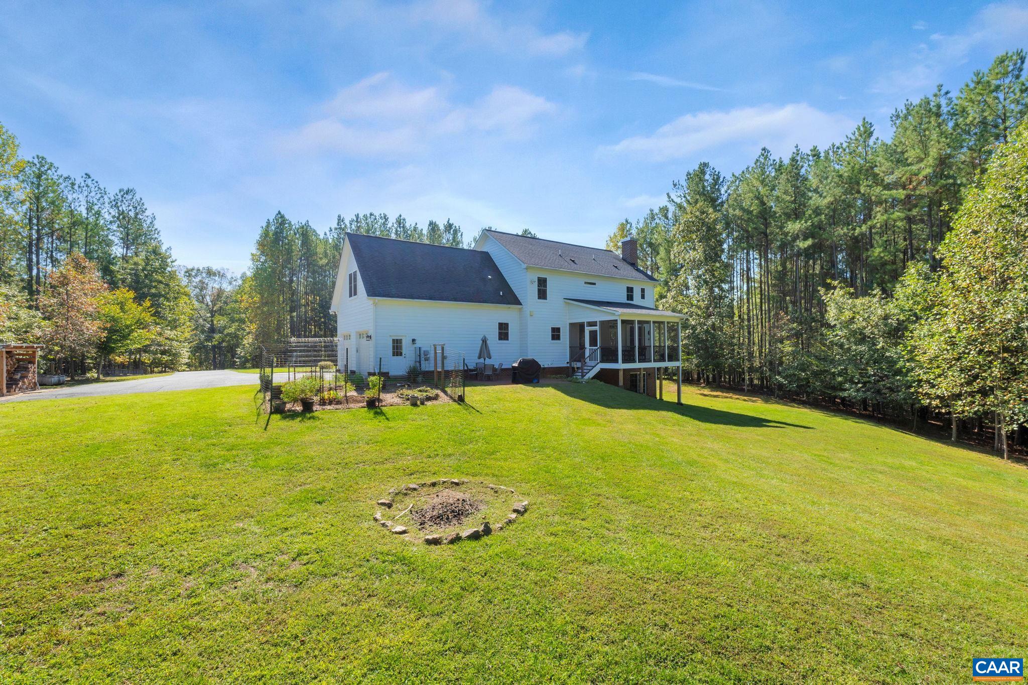 3530 PREDDY CREEK RD