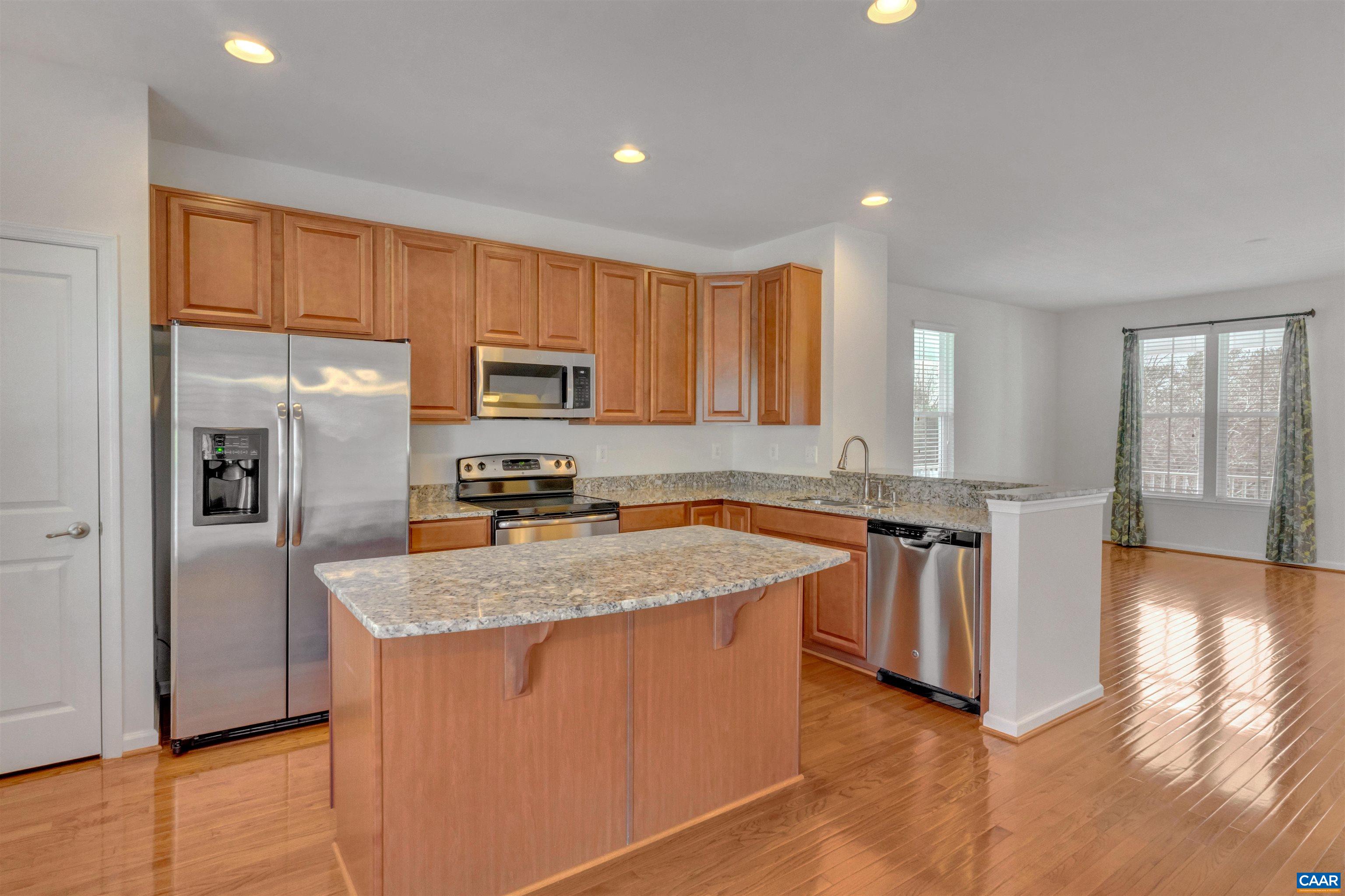 1513 WICKHAM POND DR