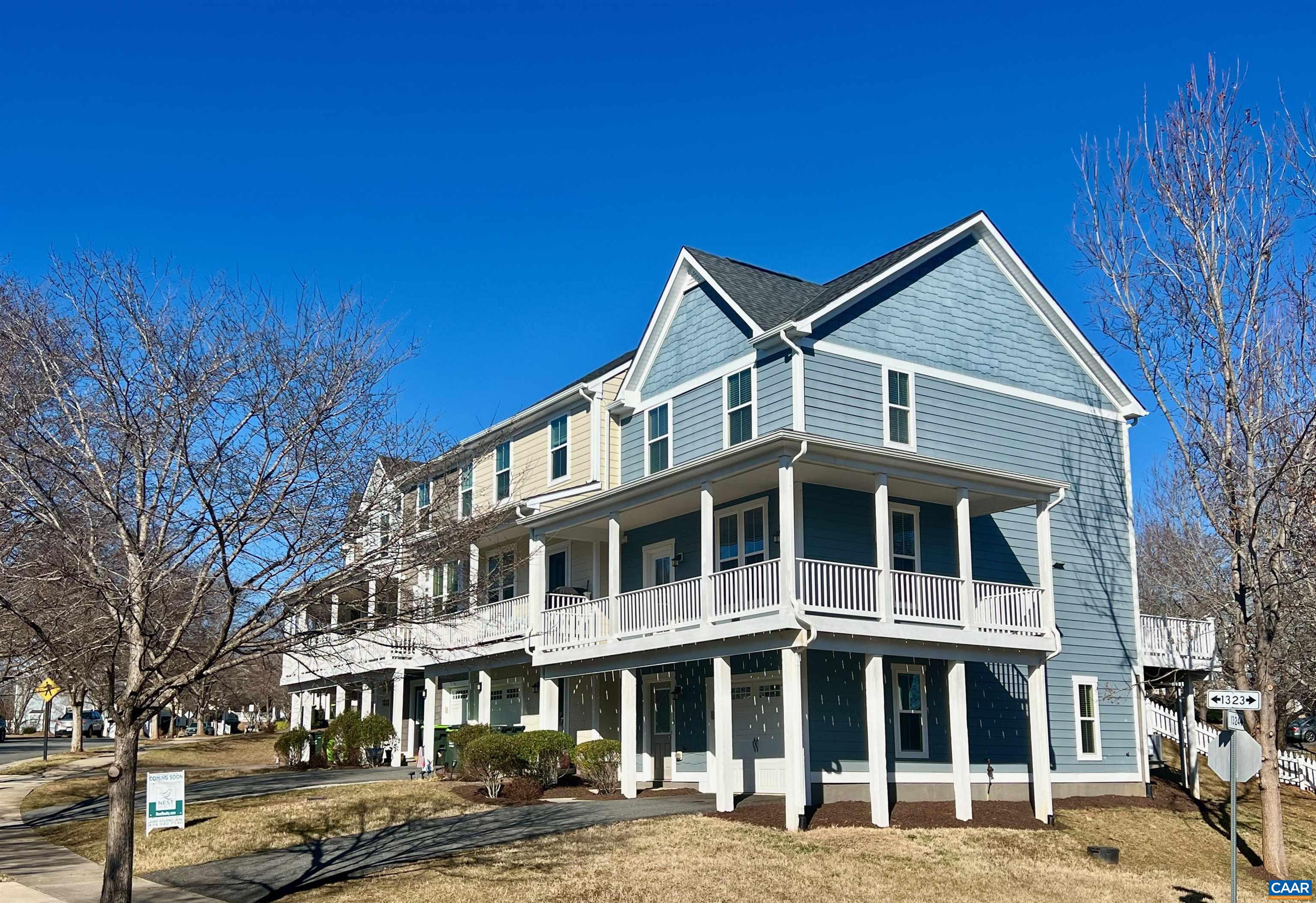 1513 WICKHAM POND DR