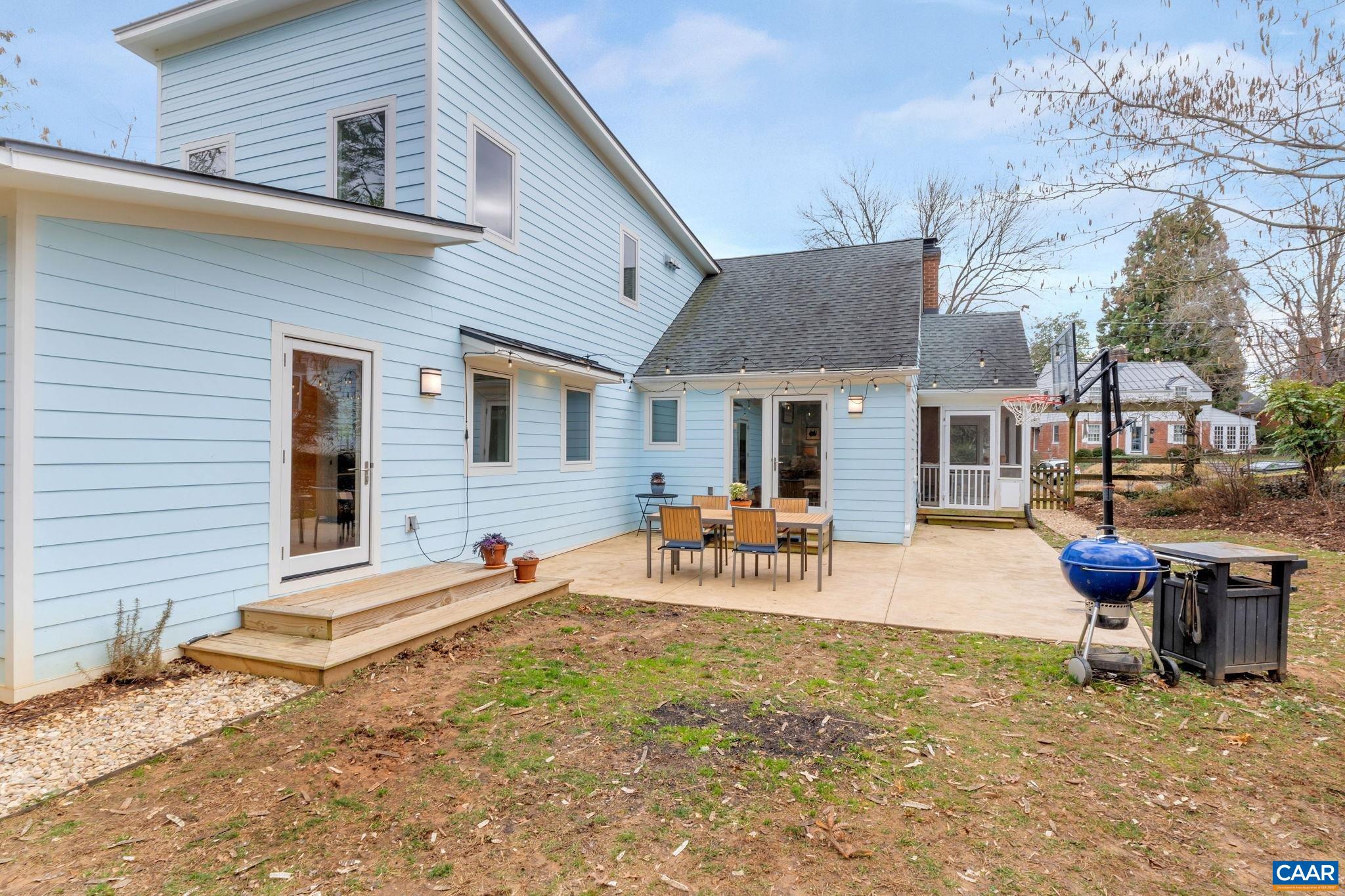 707 EVERGREEN AVE
