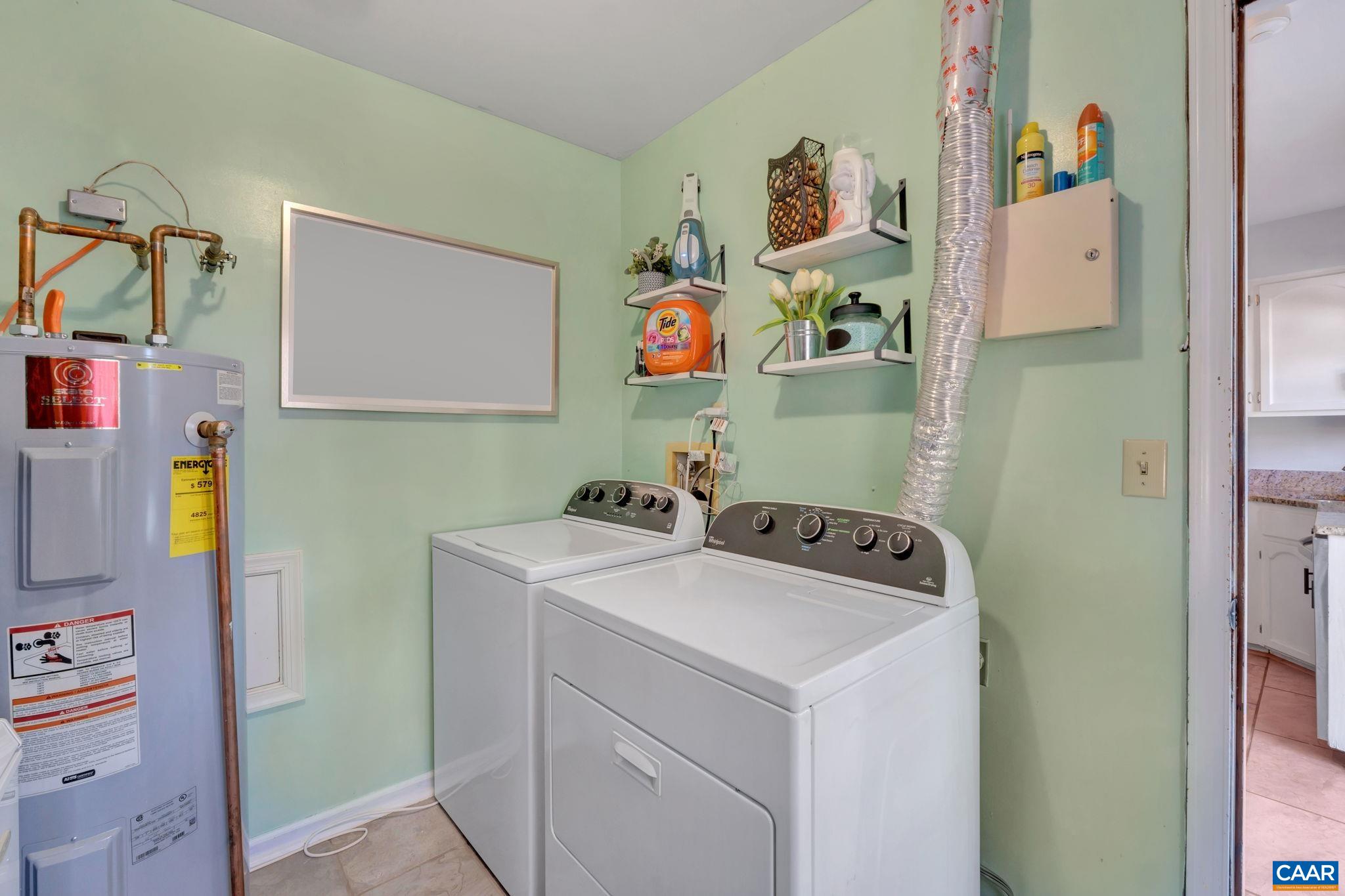 81 COURT PL