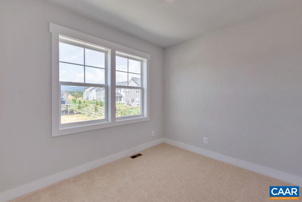 5037 MARY JACKSON CT