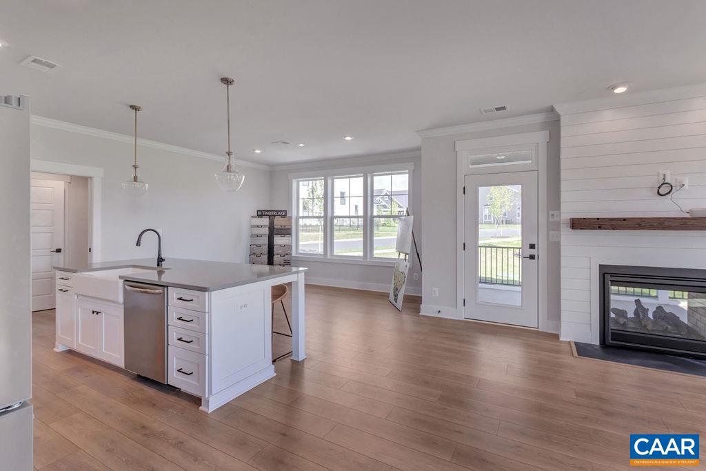 5037 MARY JACKSON CT