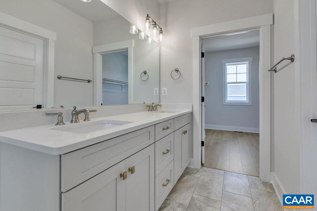 5037 MARY JACKSON CT