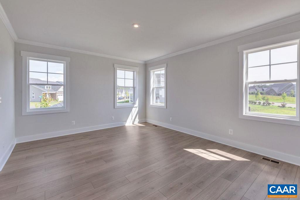 5037 MARY JACKSON CT