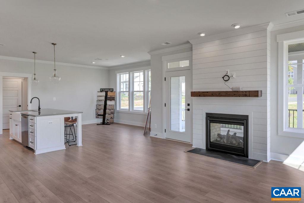 5037 MARY JACKSON CT