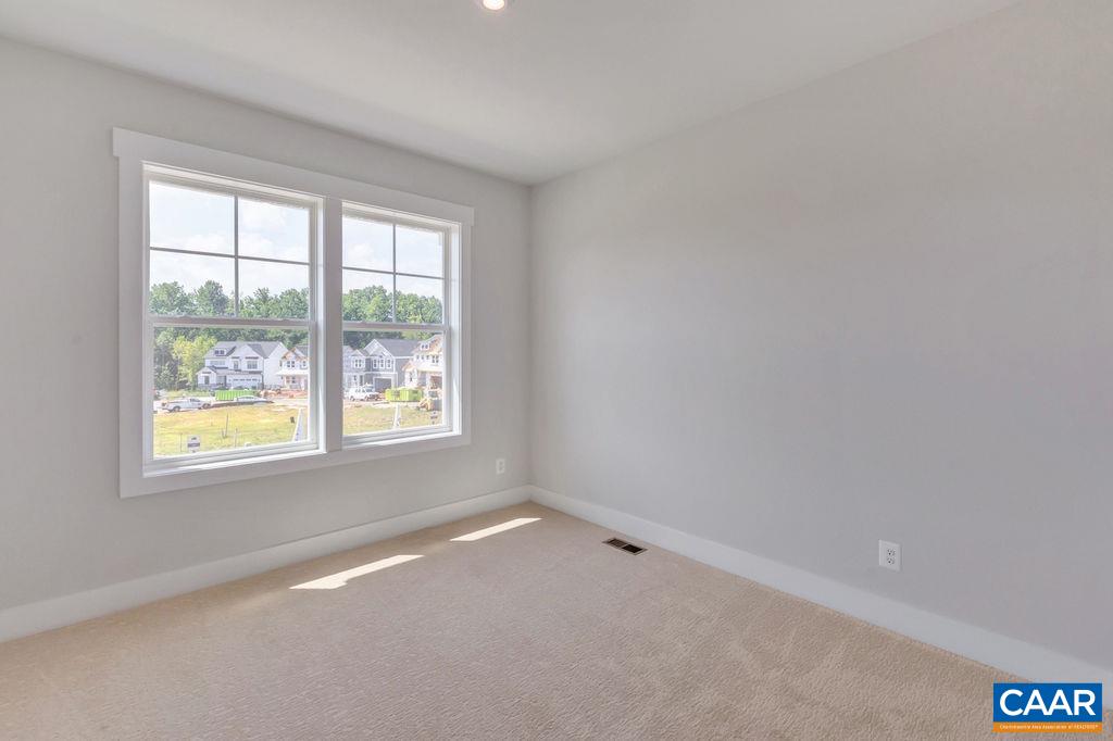 5037 MARY JACKSON CT