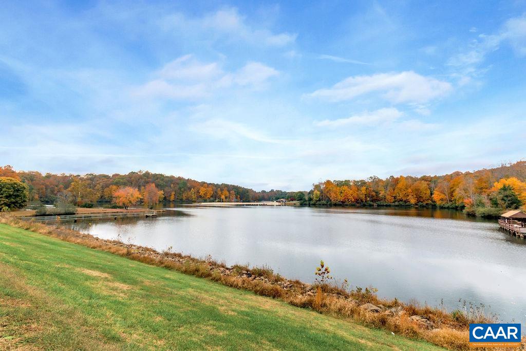 352 BUCK MOUNTAIN RD
