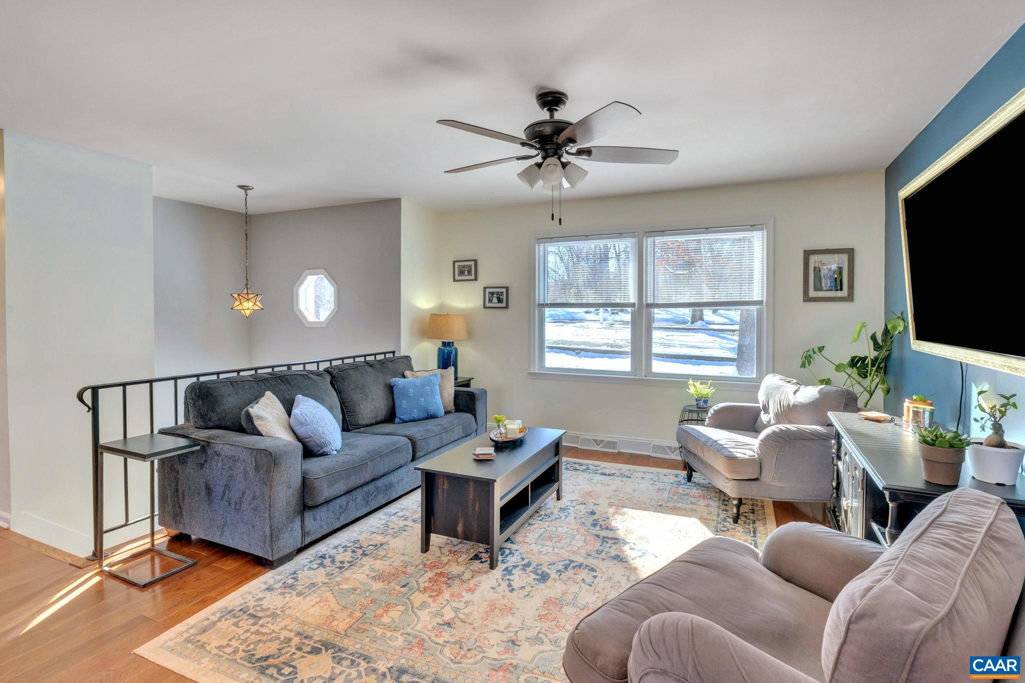 352 BUCK MOUNTAIN RD