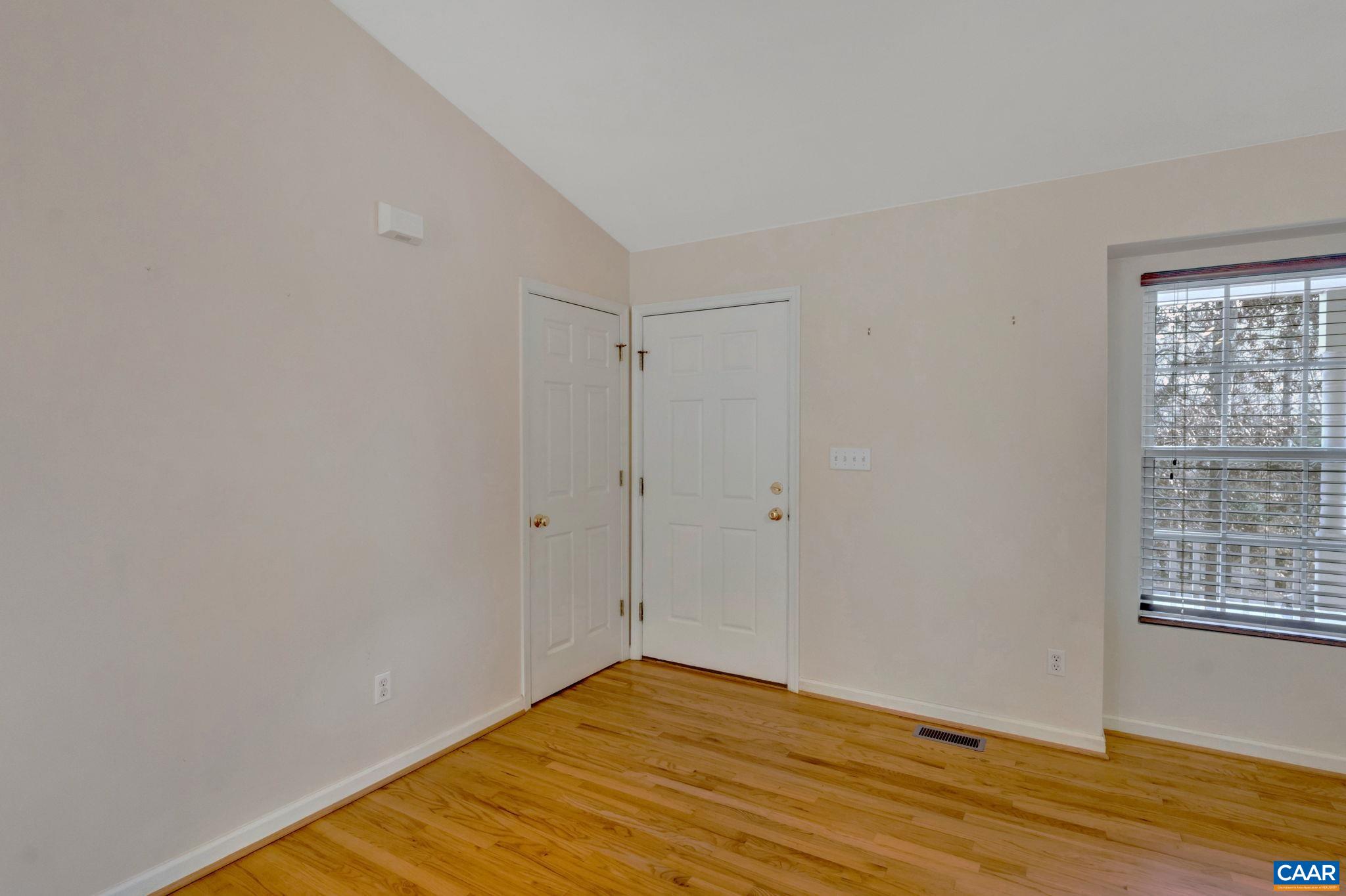 13 STONEFIELD RD